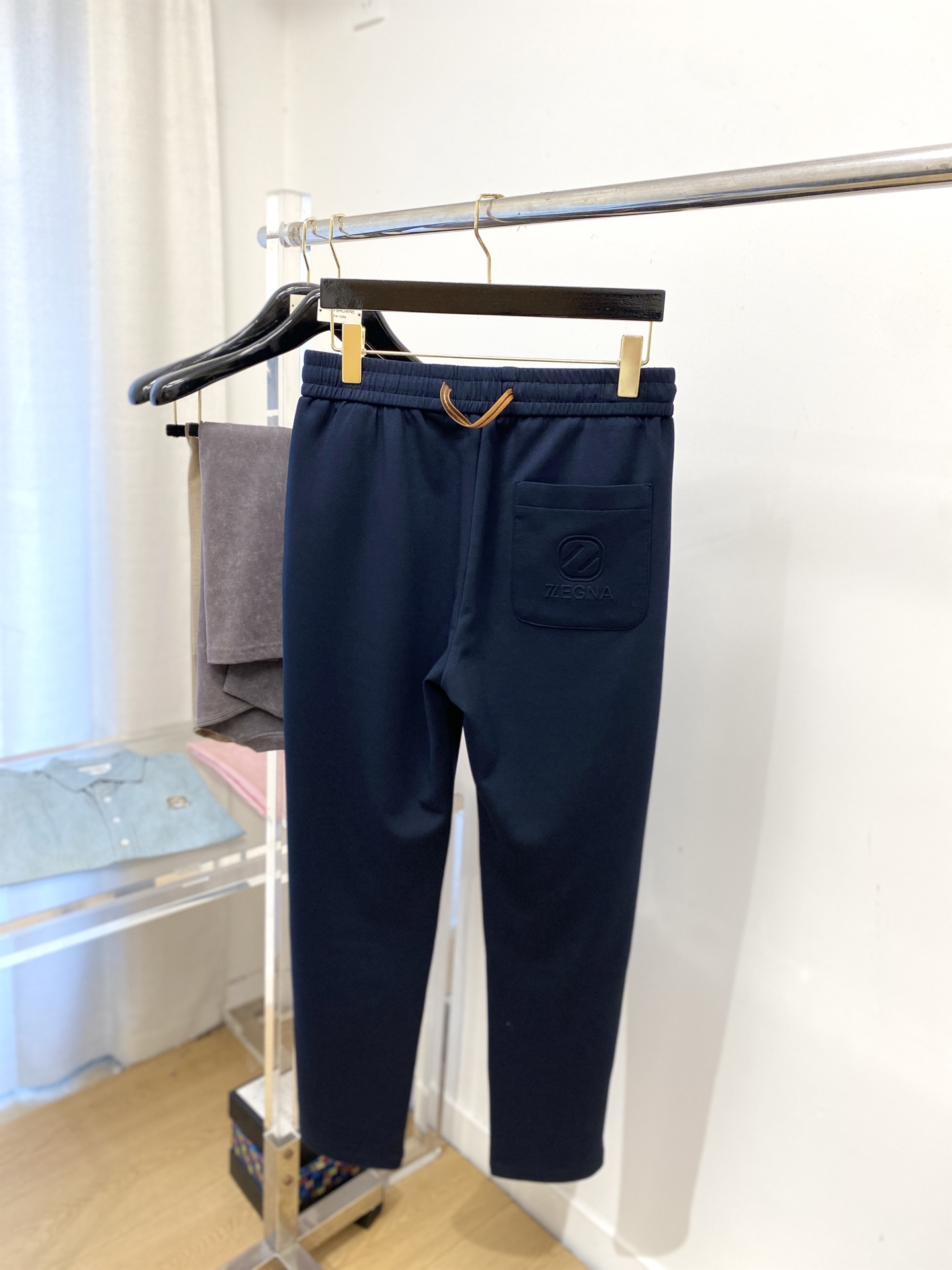 杰尼亚、2025爆款休闲裤 高弹显瘦必爆简约百搭爆款，做工精细，每一针都看得到用心，超多明星网红最爱 拉