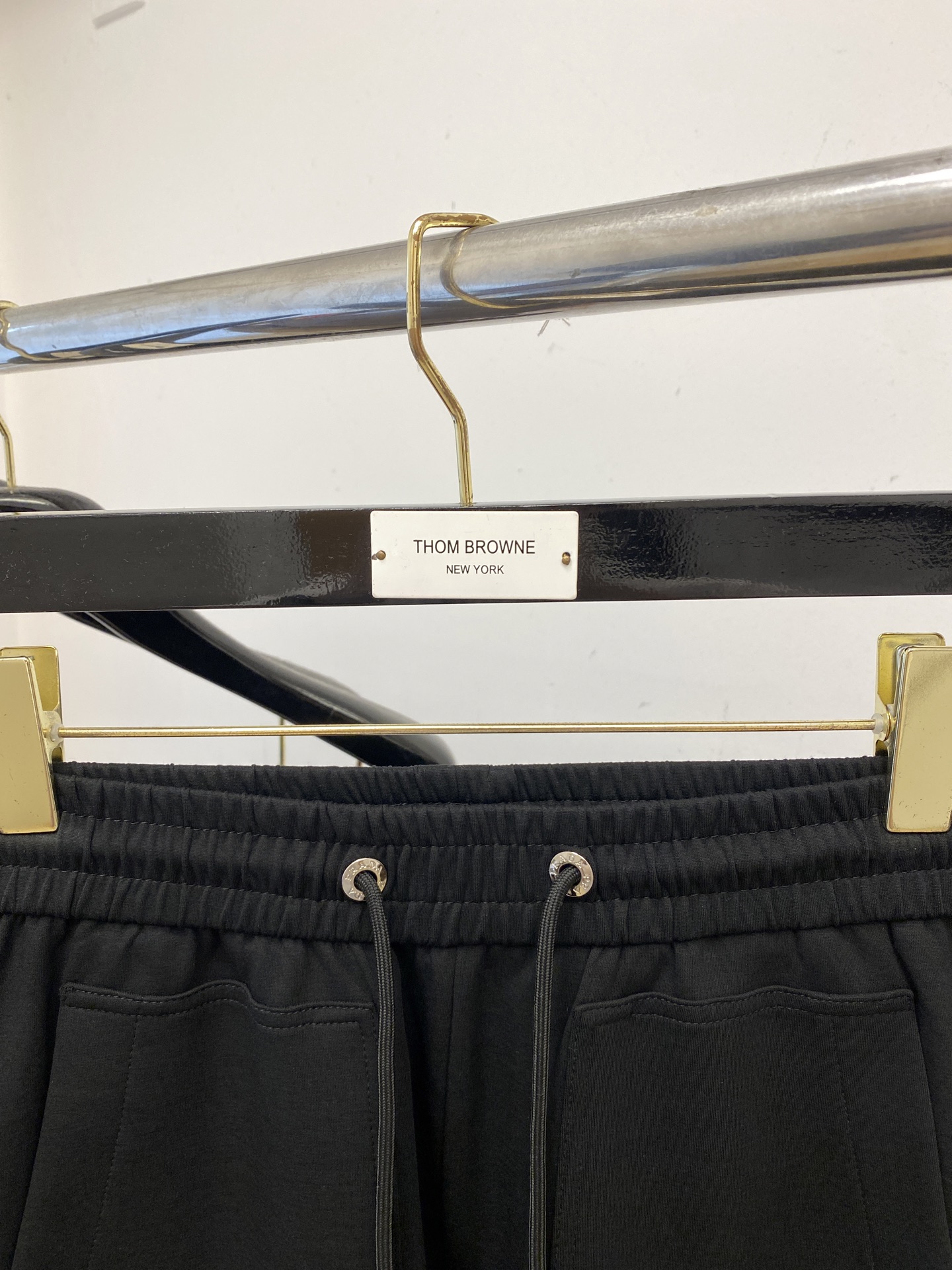 普拉达、2025爆款休闲裤 高弹显瘦必爆简约百搭爆款，做工精细，每一针都看得到用心，超多明星网红最爱 拉