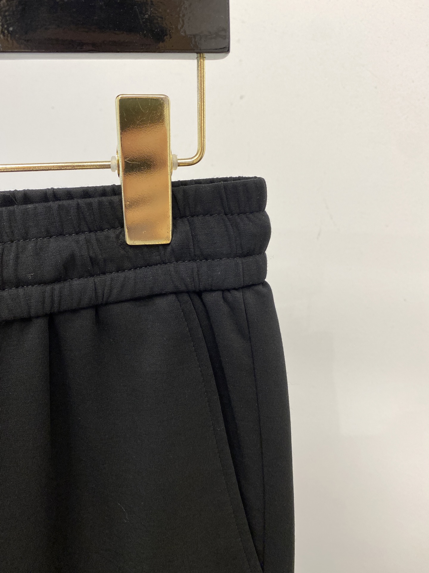 杰尼亚、2025爆款休闲裤 高弹显瘦必爆简约百搭爆款，做工精细，每一针都看得到用心，超多明星网红最爱 拉