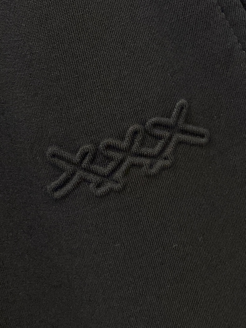 杰尼亚、2025爆款休闲裤 高弹显瘦必爆简约百搭爆款，做工精细，每一针都看得到用心，超多明星网红最爱 拉