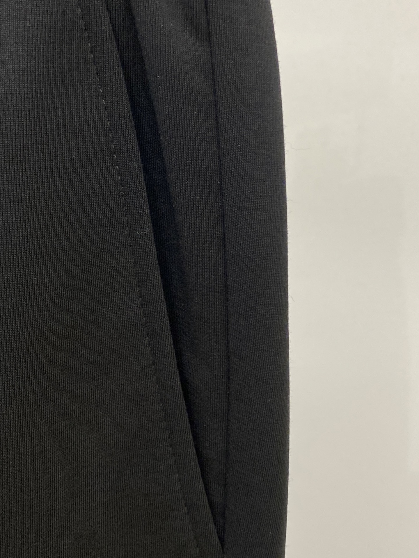 杰尼亚、2025爆款休闲裤 高弹显瘦必爆简约百搭爆款，做工精细，每一针都看得到用心，超多明星网红最爱 拉