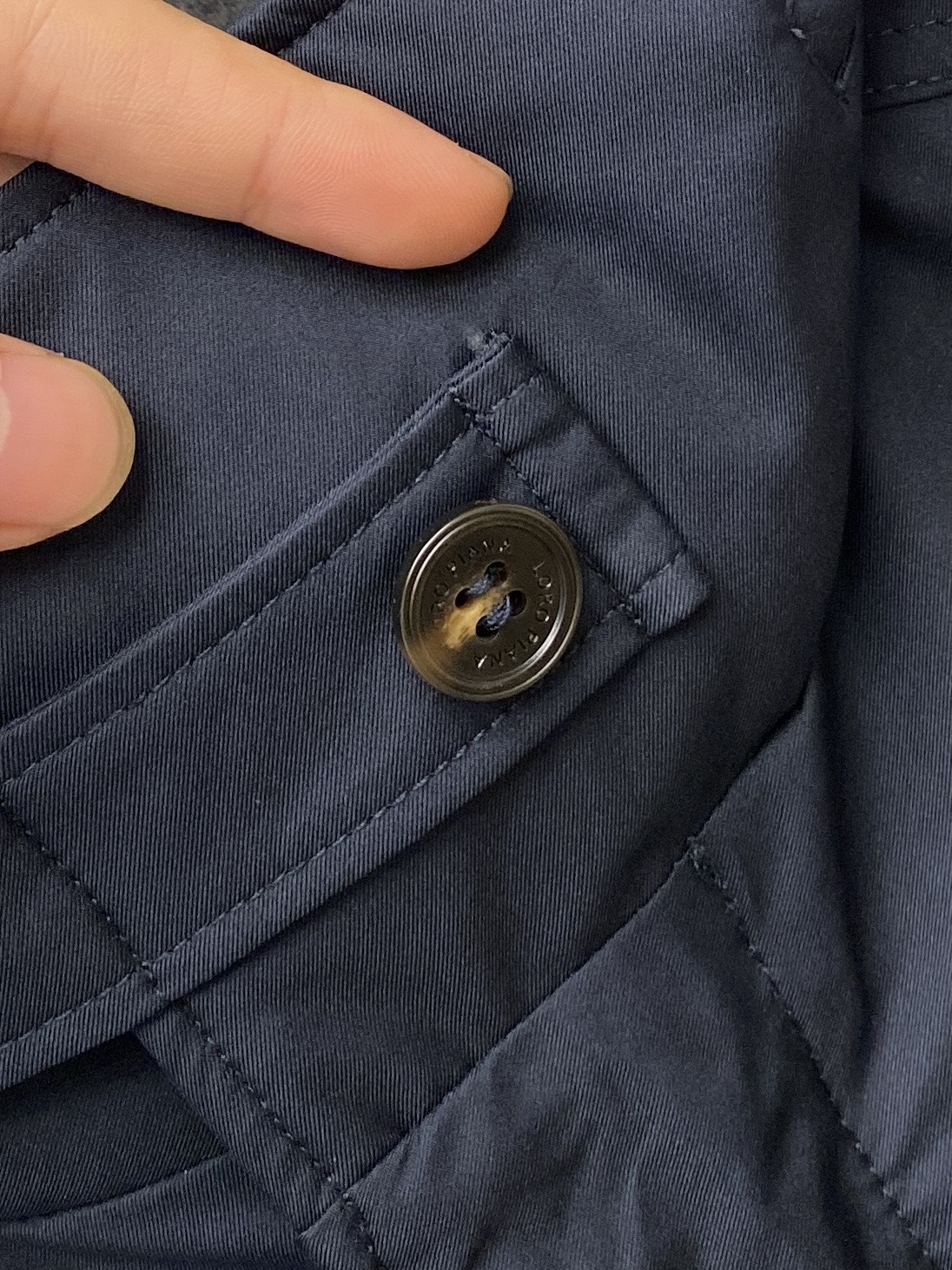 lP🆕、2025新品夹克外套，时尚帅气，简约百搭款，原版五金辅料logo，定制原版面料，不仅挺括，保持潮