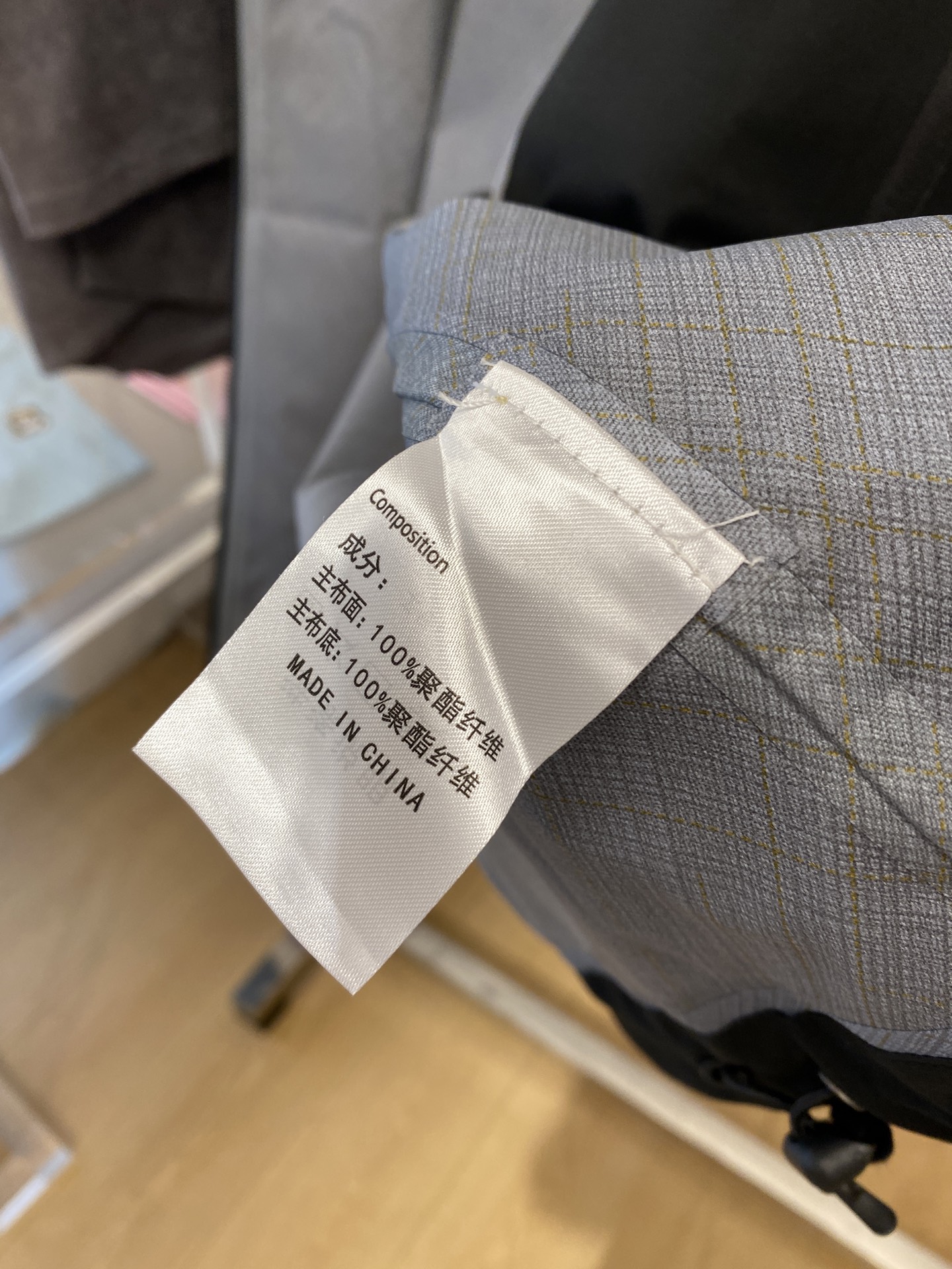 始祖鸟、2025新品夹克外套，时尚帅气，简约百搭款，胸前顶级印花图案logo，定制原版面料，不仅挺括，保