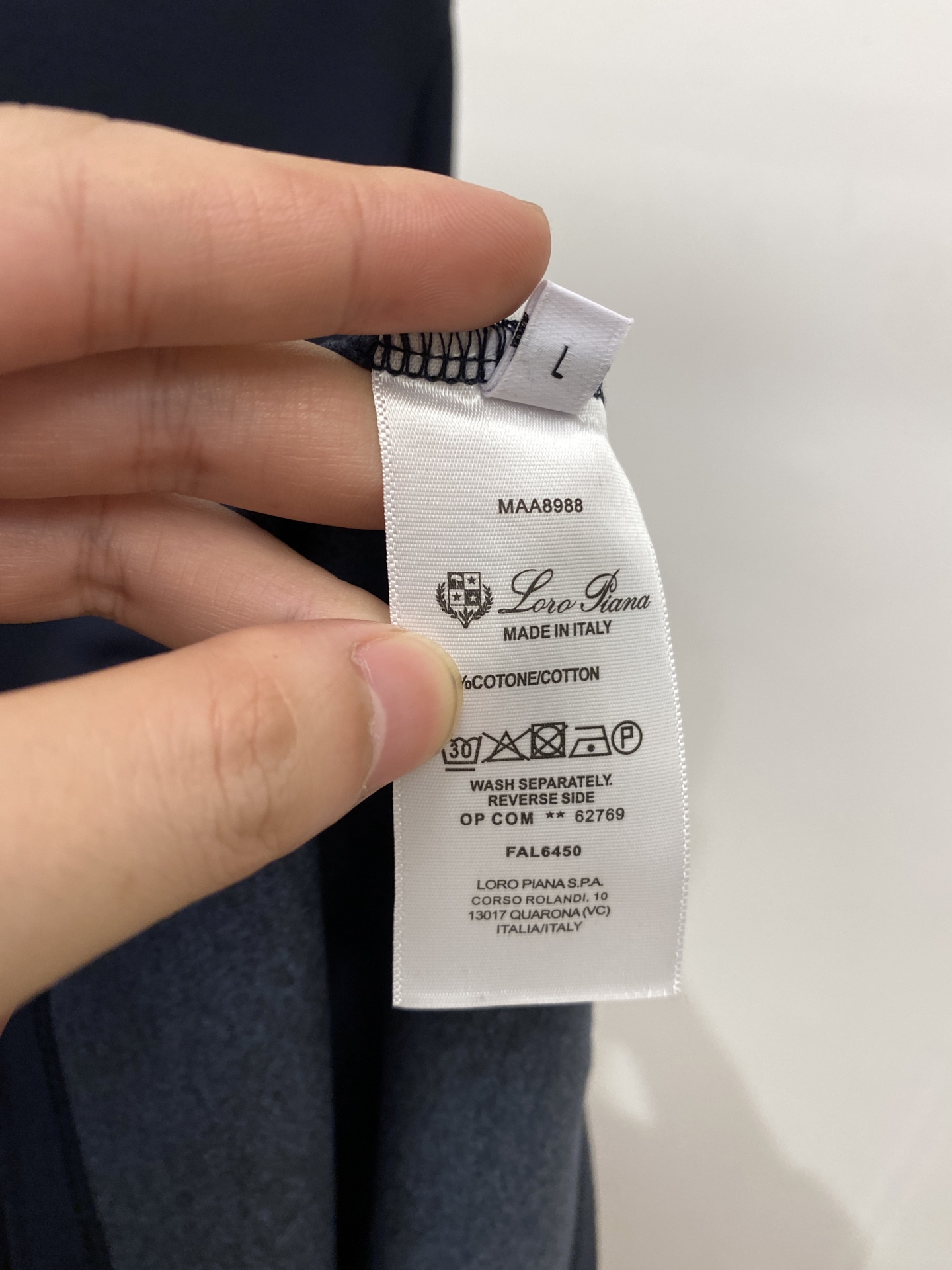 lP🆕、2025新品长袖，帅气时尚，胸前精致刺绣图案logo，简约百搭款。面料棉 不仅挺括，保持潮流的廓