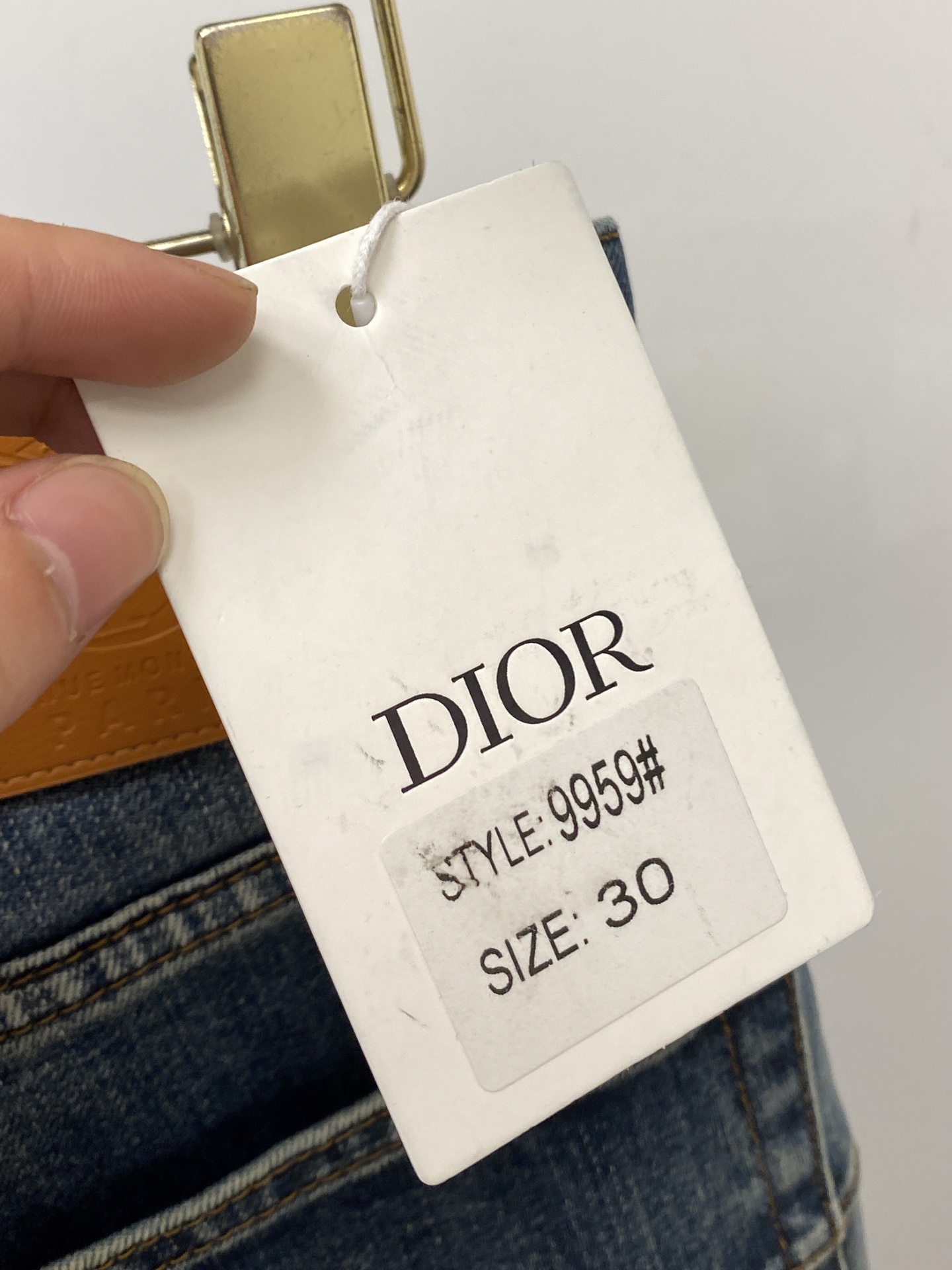 迪奥、 2025最新品，专柜同步有售，原单狠货，水洗休闲牛仔裤，进口原版水洗弹力面料，舒适有弹性，原版五