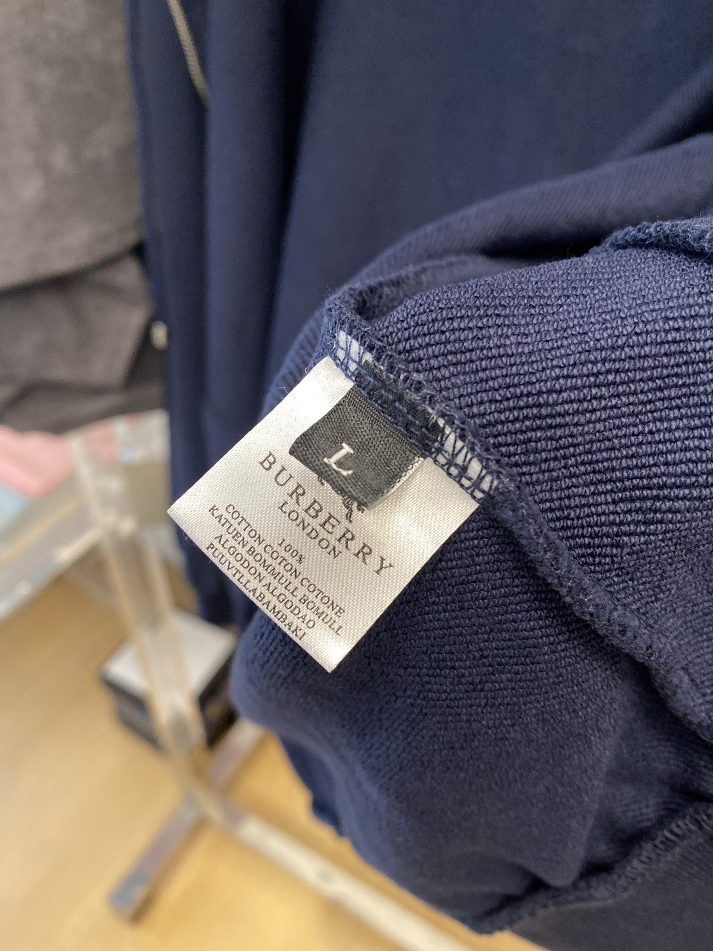 巴宝莉、2025新品卫衣外套，时尚帅气，胸前精致刺绣图案logo，简约百搭款，定制原版面料，不仅挺括，保