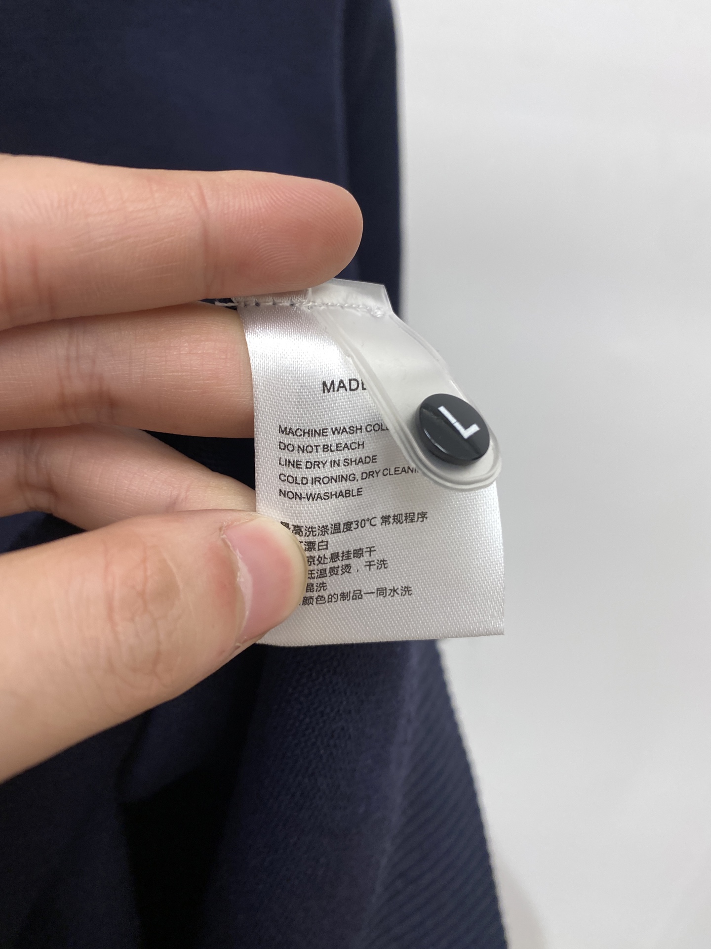 TB、2025新品羊毛衣 具有手感细腻柔软，可直接与肌肤接触，让暖心的纱线变化出细腻的质感，顶级工艺极具