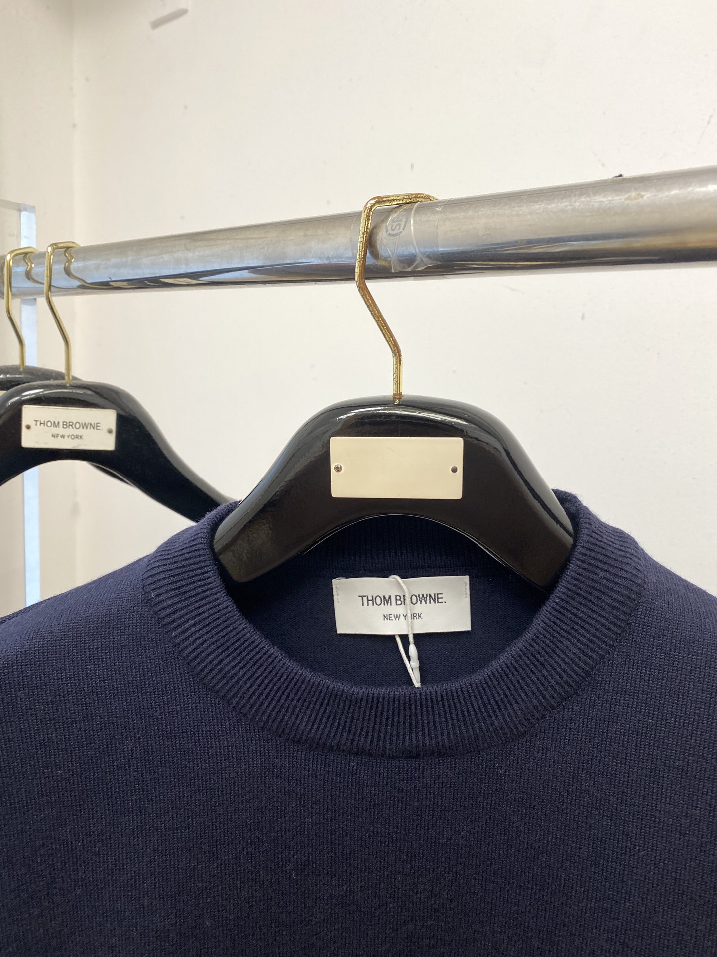 TB、2025新品羊毛衣 具有手感细腻柔软，可直接与肌肤接触，让暖心的纱线变化出细腻的质感，顶级工艺极具