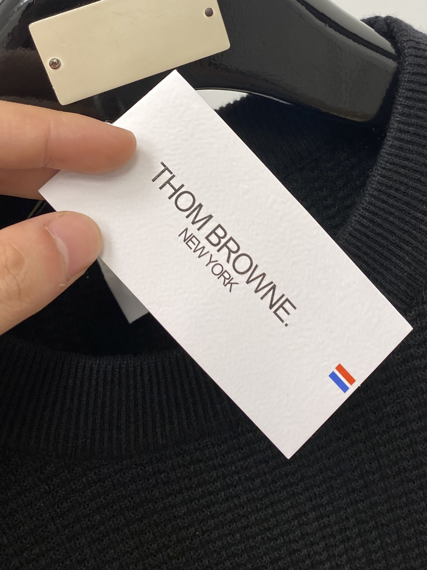 TB、2025新品羊毛衣 具有手感细腻柔软，可直接与肌肤接触，让暖心的纱线变化出细腻的质感，顶级工艺极具