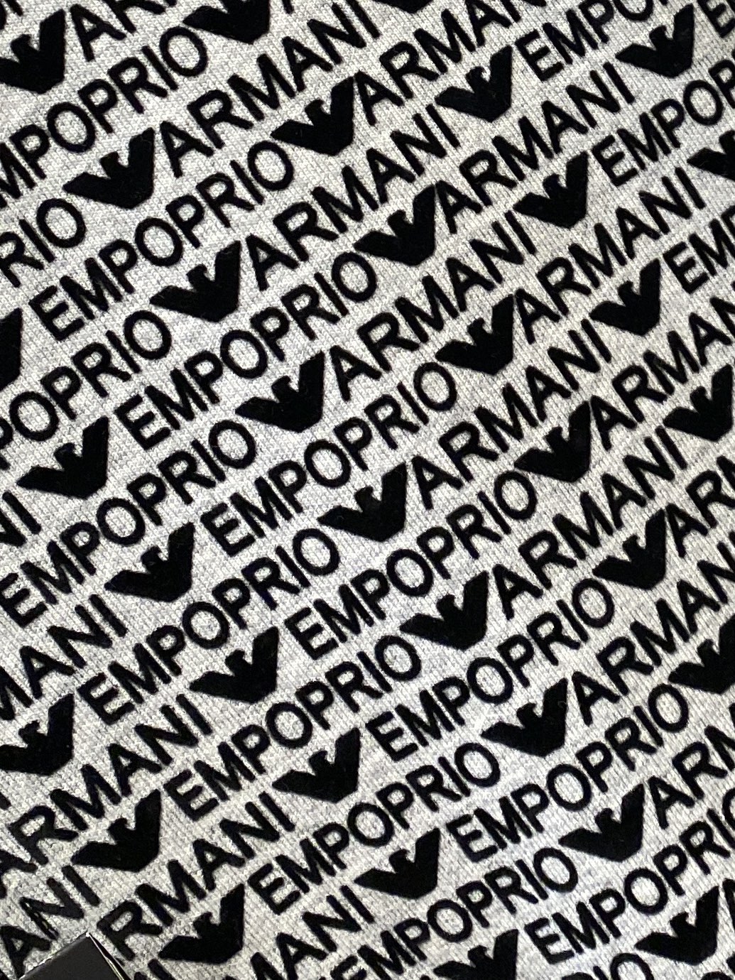 阿玛尼、2025新品夹克外套，时尚帅气，简约百搭款，顶级数码定位印花图案字母logo，定制原版面料，不仅