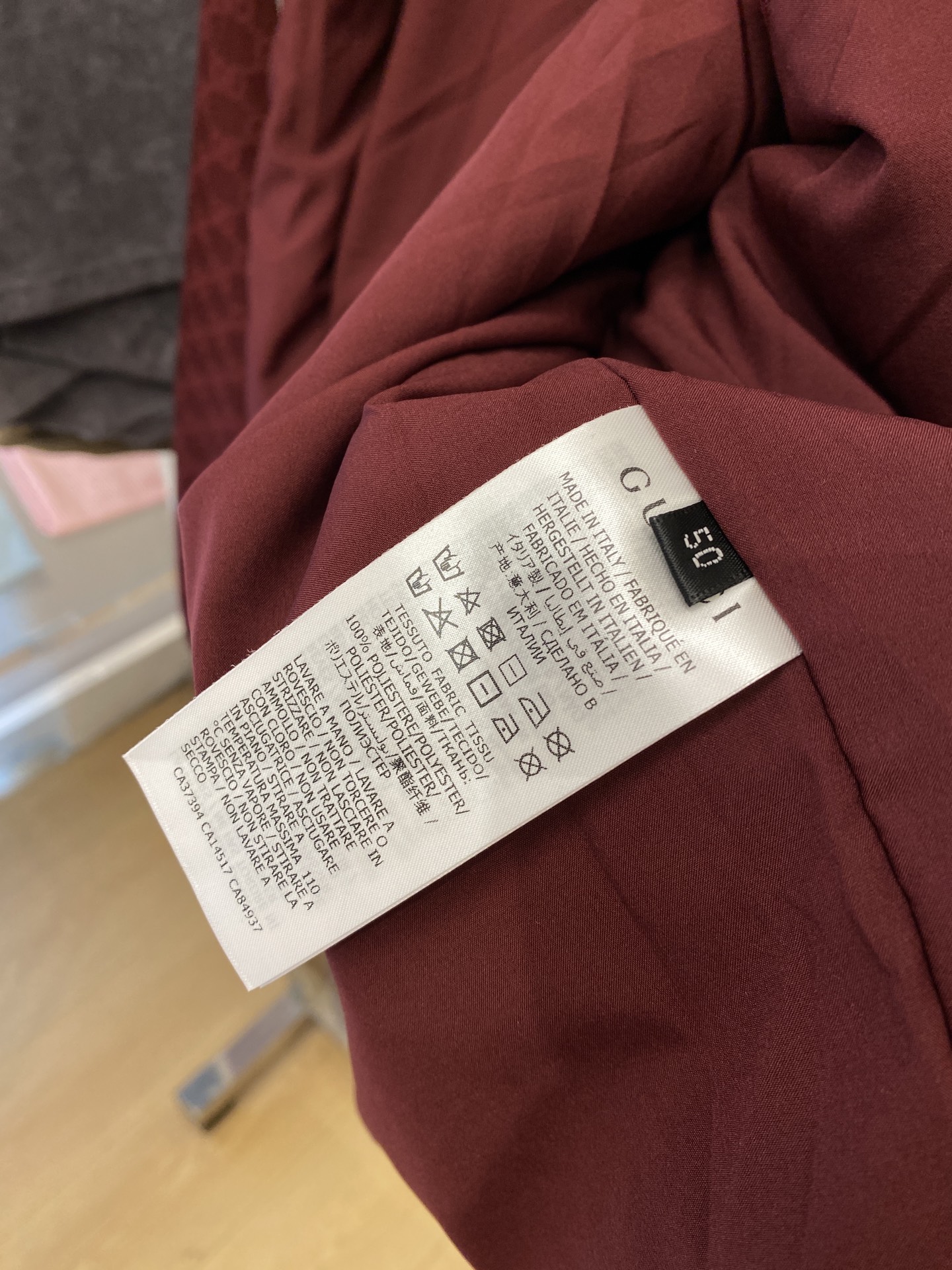 古奇、2025新品夹克外套，时尚帅气，简约百搭款，顶级数码定位定织字母logo，定制原版面料，不仅挺括，