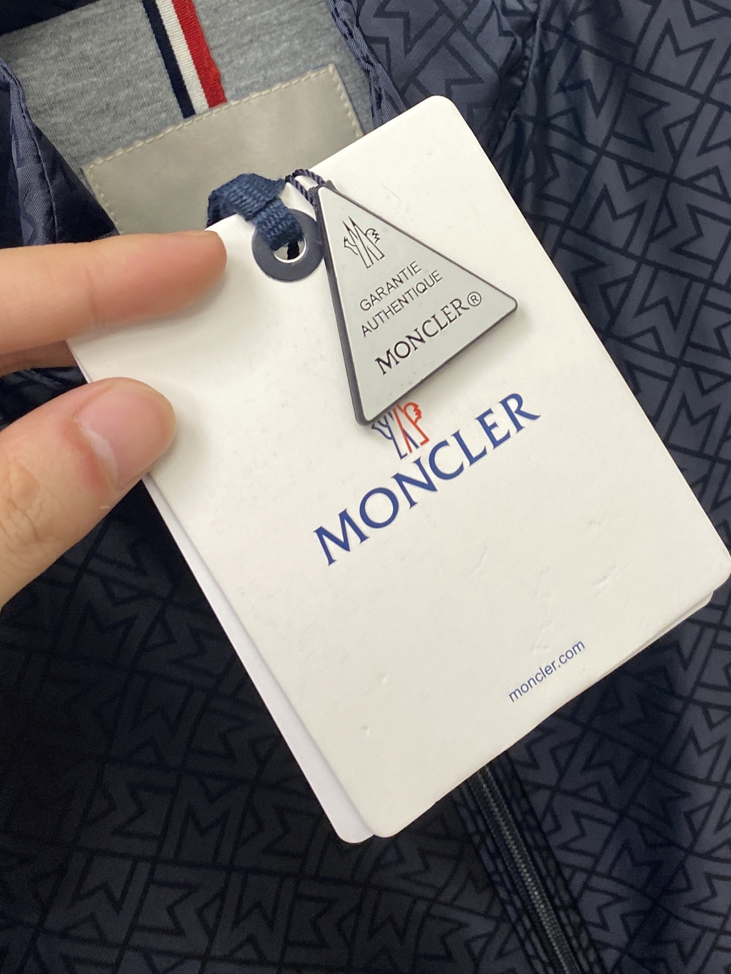 支持年后退换！ 蒙口、2025新品夹克外套，时尚帅气，简约百搭款，袖口刺绣装饰图案logo，定制原版面料