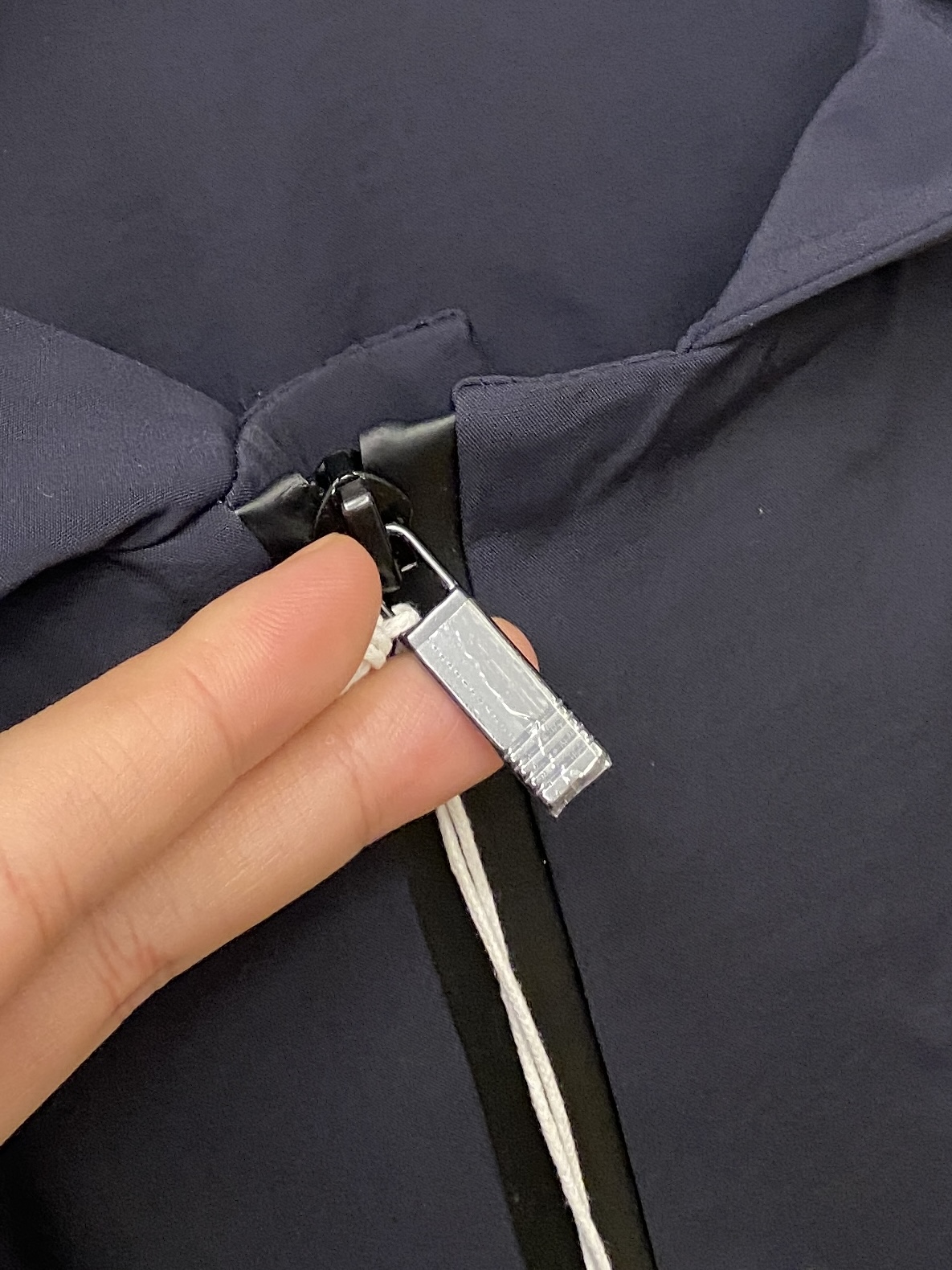 TB、2025新品夹克外套，时尚帅气，简约百搭款，袖口经典TB四道杠logo，定制原版面料，不仅挺括，保