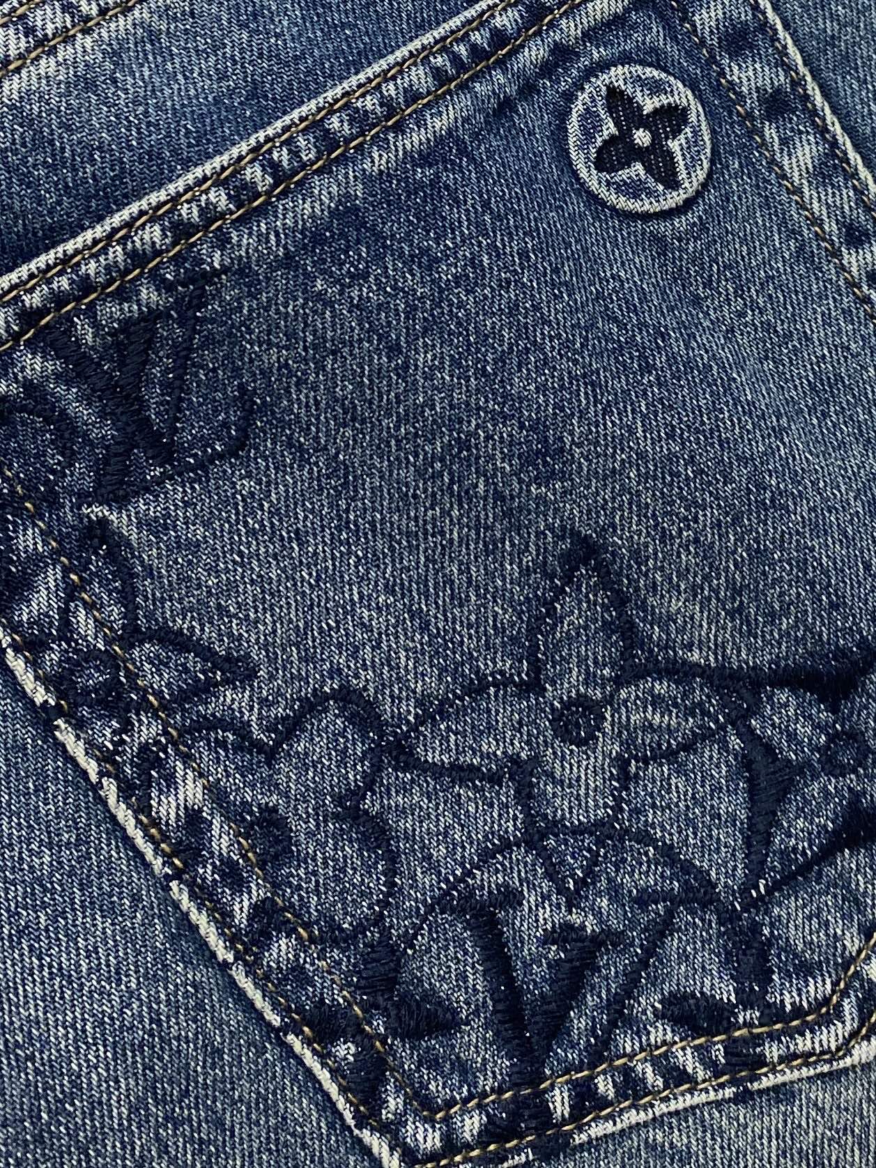 LV、 2025最新品，专柜同步有售，原单狠货，水洗休闲牛仔裤，进口原版水洗弹力面料，舒适有弹性，原版五