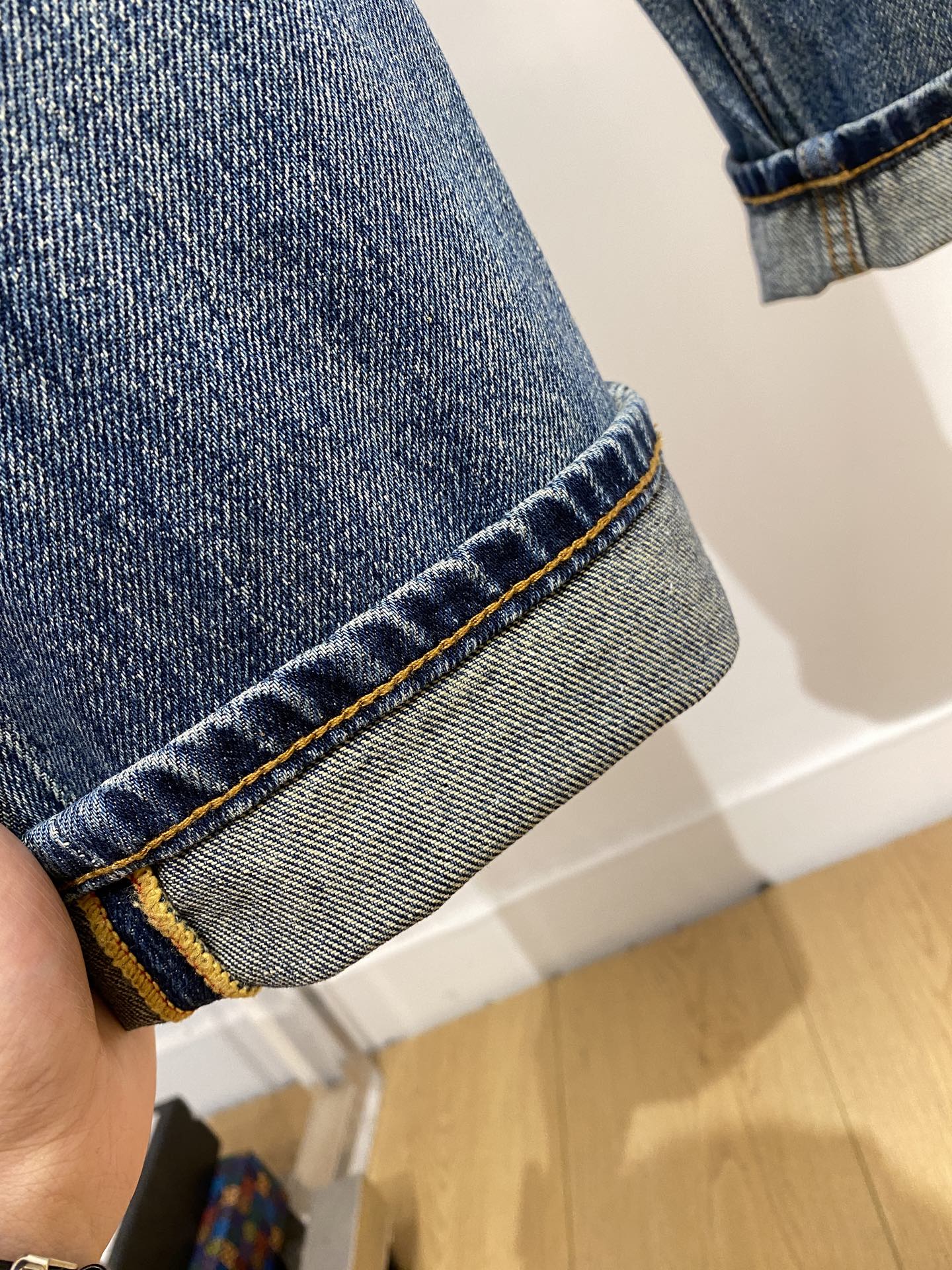 LV、 2025最新品，专柜同步有售，原单狠货，水洗休闲牛仔裤，进口原版水洗弹力面料，舒适有弹性，原版五