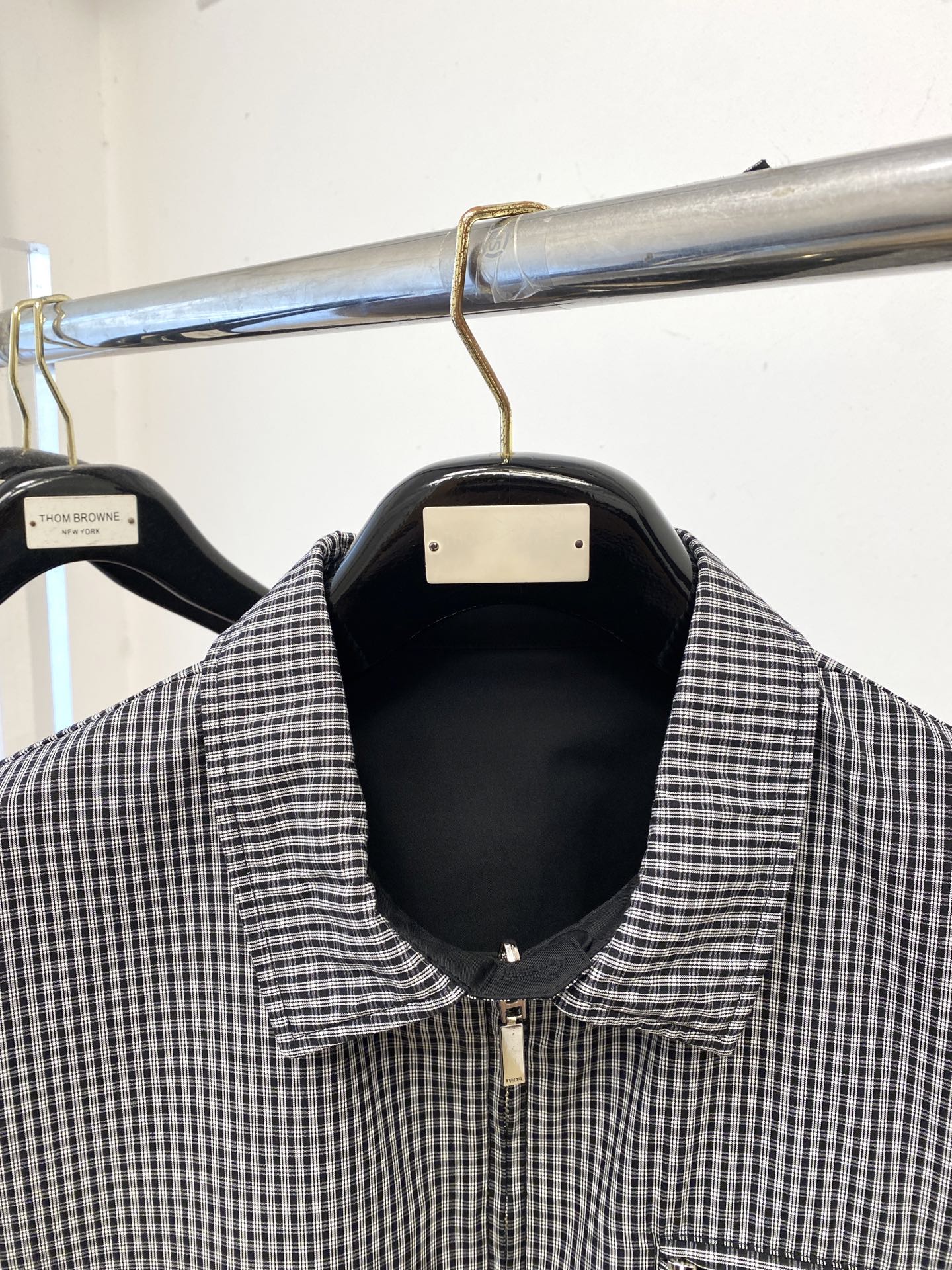 迪奥、 2025新品双面穿夹克外套，时尚帅气，简约百搭款，原版五金辅料logo，定制原版面料，不仅挺括，