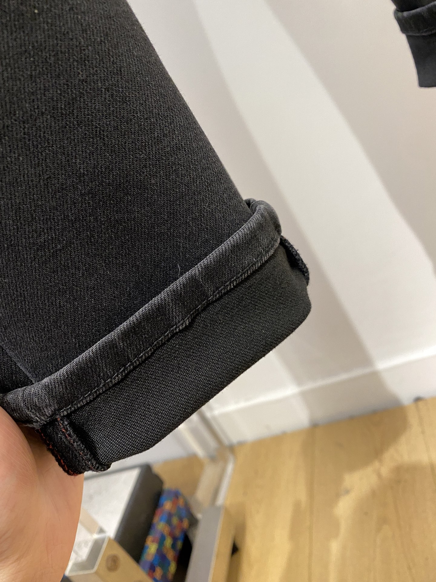 支持年后退换！ 阿玛尼、 2025最新品，专柜同步有售，原单狠货，水洗休闲牛仔裤，进口原版水洗弹力面料，