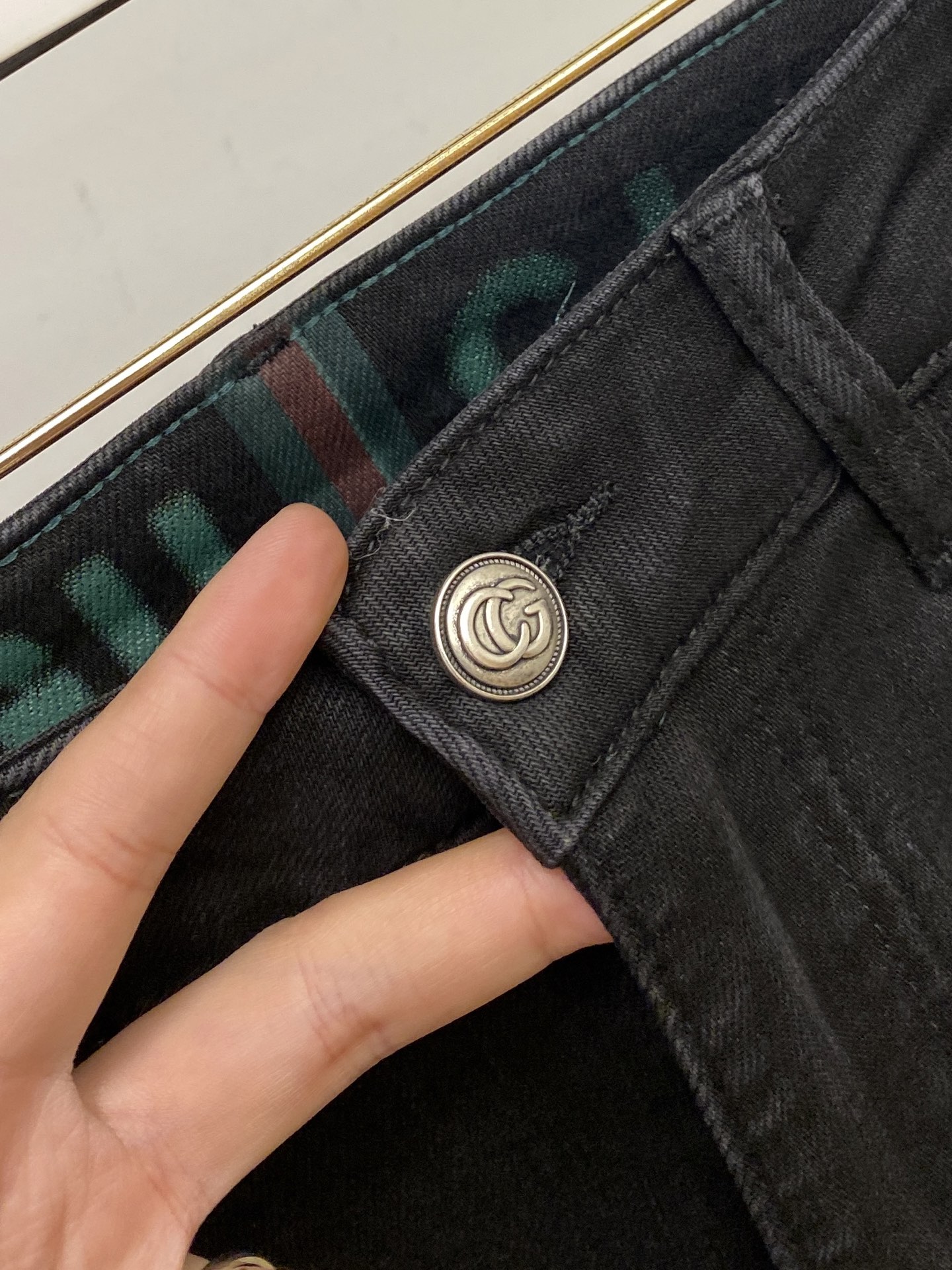 支持年后退换！ 古奇、 2025最新品，专柜同步有售，原单狠货，水洗休闲牛仔裤，进口原版水洗弹力面料，舒