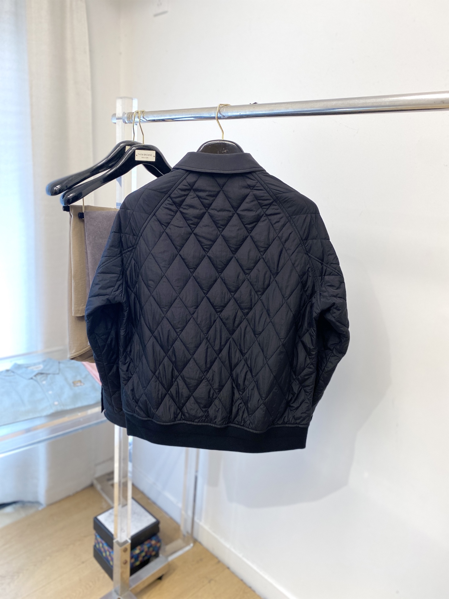 巴宝莉、 2025新品夹克外套，时尚帅气，简约百搭款，胸前精致刺绣字母logo，定制原版面料，不仅挺括，