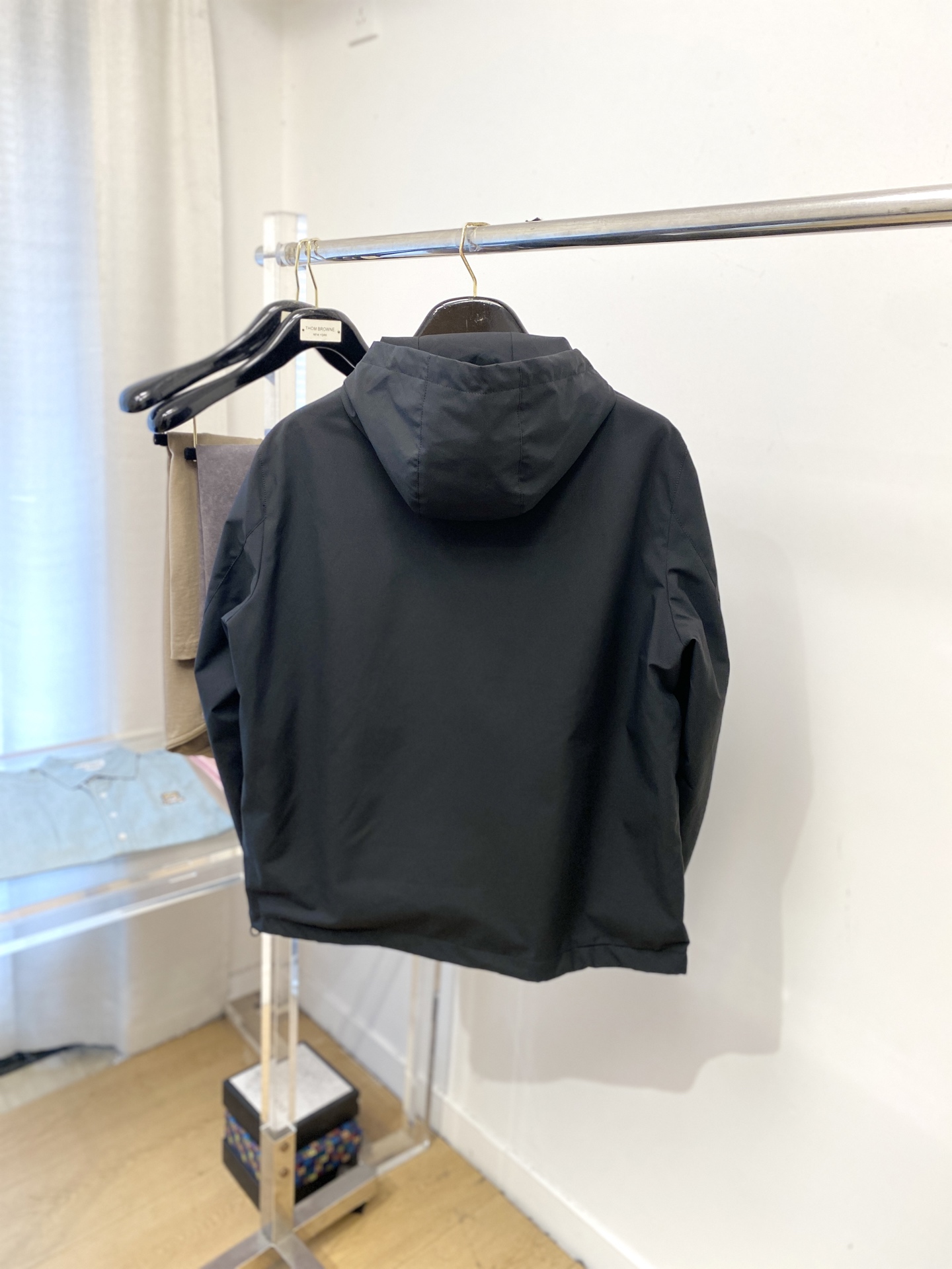 巴宝莉、2025新品夹克外套，时尚帅气，简约百搭款，衣下精致刺绣图案logo，定制原版面料，不仅挺括，保