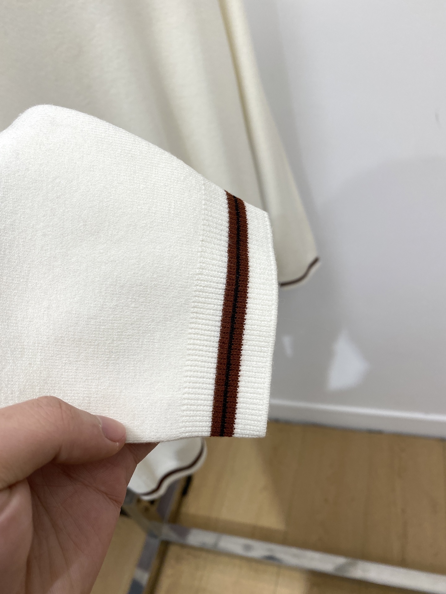 杰尼亚、2025新品羊毛衣 具有手感细腻柔软，可直接与肌肤接触，让暖心的纱线变化出细腻的质感，顶级工艺极