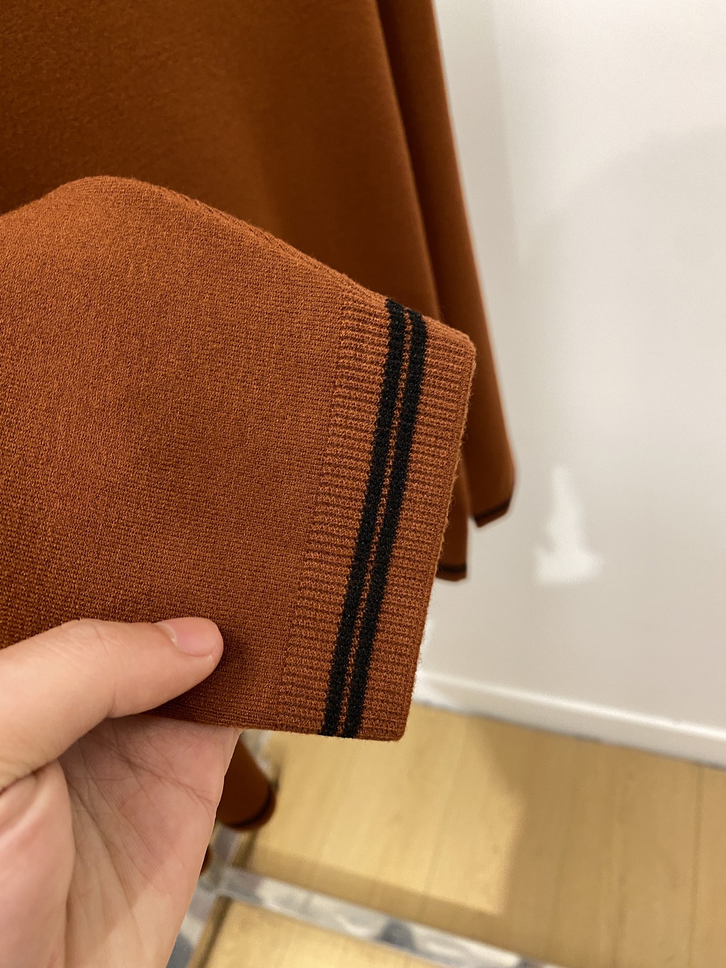 杰尼亚、2025新品羊毛衣 具有手感细腻柔软，可直接与肌肤接触，让暖心的纱线变化出细腻的质感，顶级工艺极