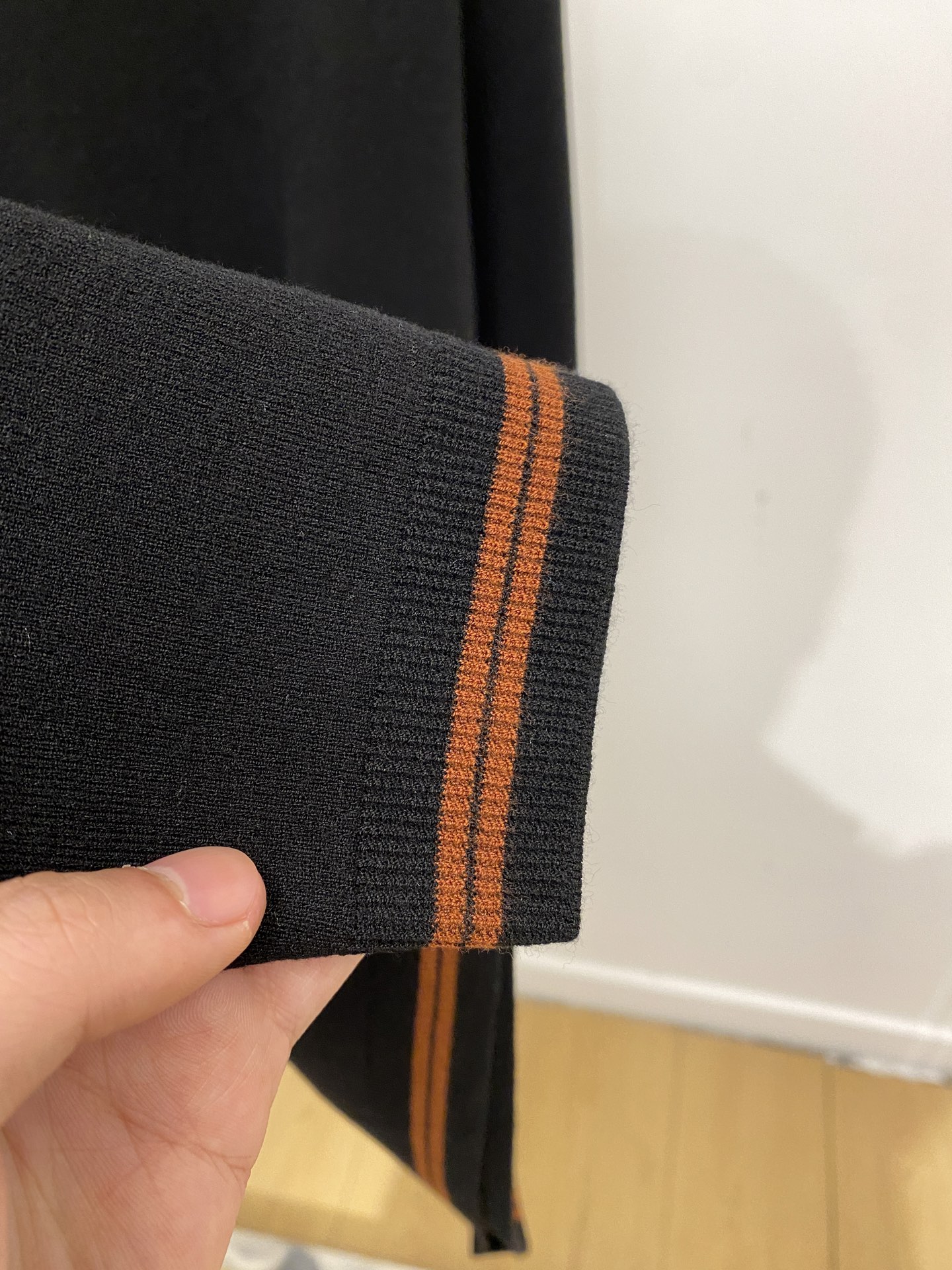 杰尼亚、2025新品羊毛衣 具有手感细腻柔软，可直接与肌肤接触，让暖心的纱线变化出细腻的质感，顶级工艺极