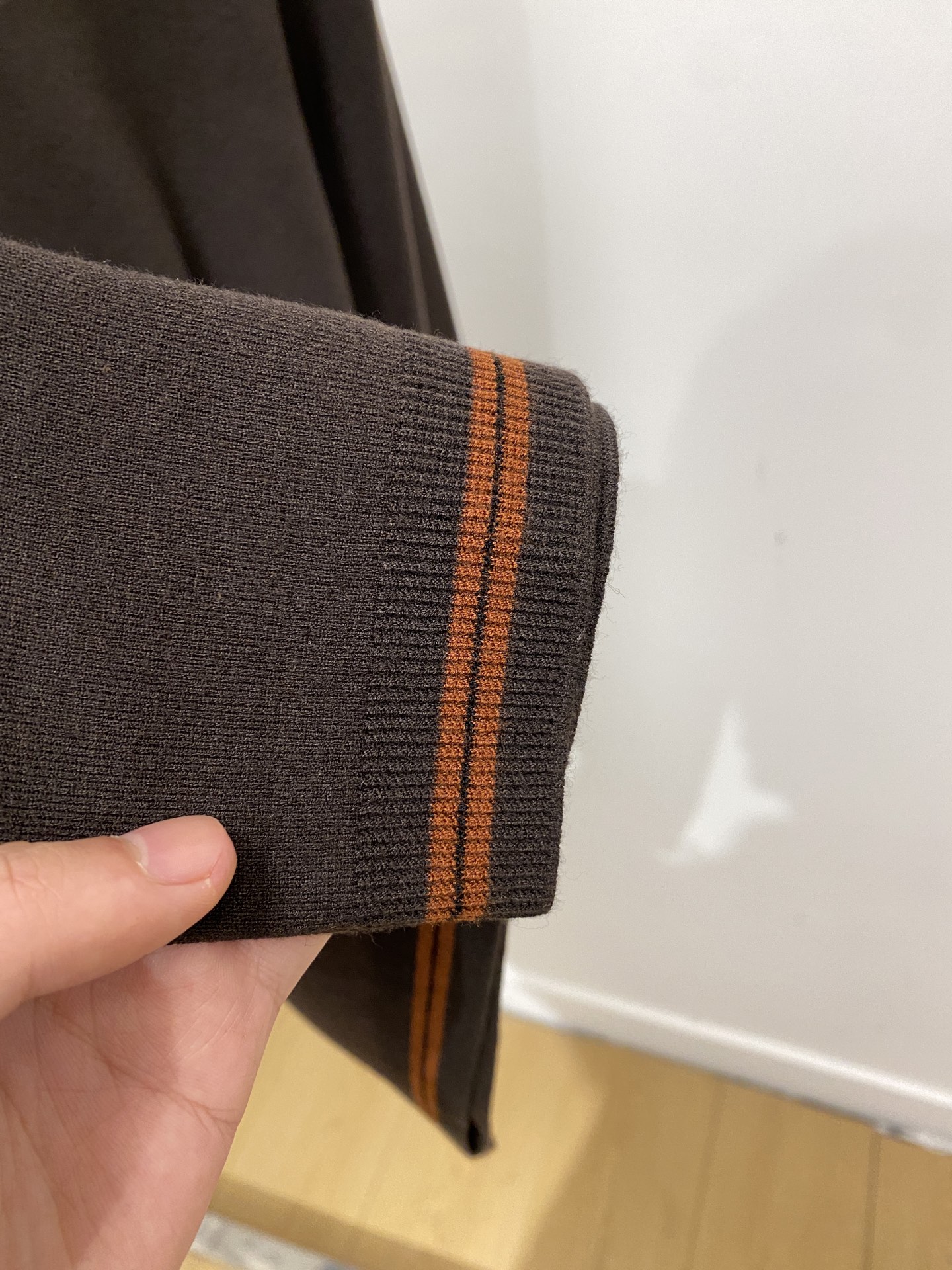 杰尼亚、2025新品羊毛衣 具有手感细腻柔软，可直接与肌肤接触，让暖心的纱线变化出细腻的质感，顶级工艺极