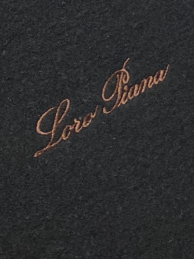 lp🆕、2025新品加厚卫衣，时尚帅气，简约百搭款，胸前精致刺绣字母logo，定制原版面料，不仅挺括，保