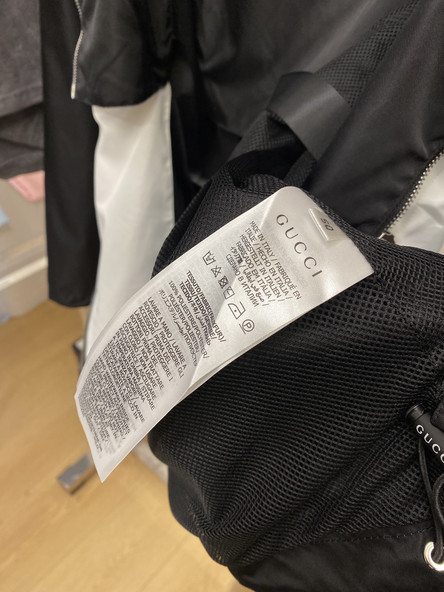 古奇、 2025新品假两件夹克外套，时尚帅气，简约百搭款，胸前刺绣装饰字母logo，定制原版面料，不仅挺