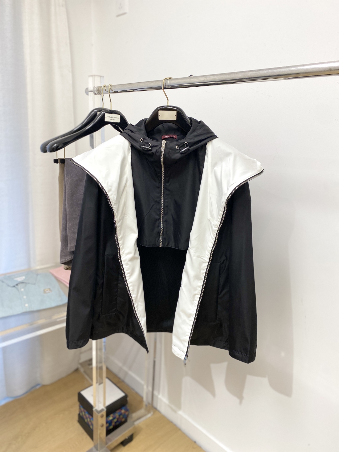 古奇、 2025新品假两件夹克外套，时尚帅气，简约百搭款，胸前刺绣装饰字母logo，定制原版面料，不仅挺