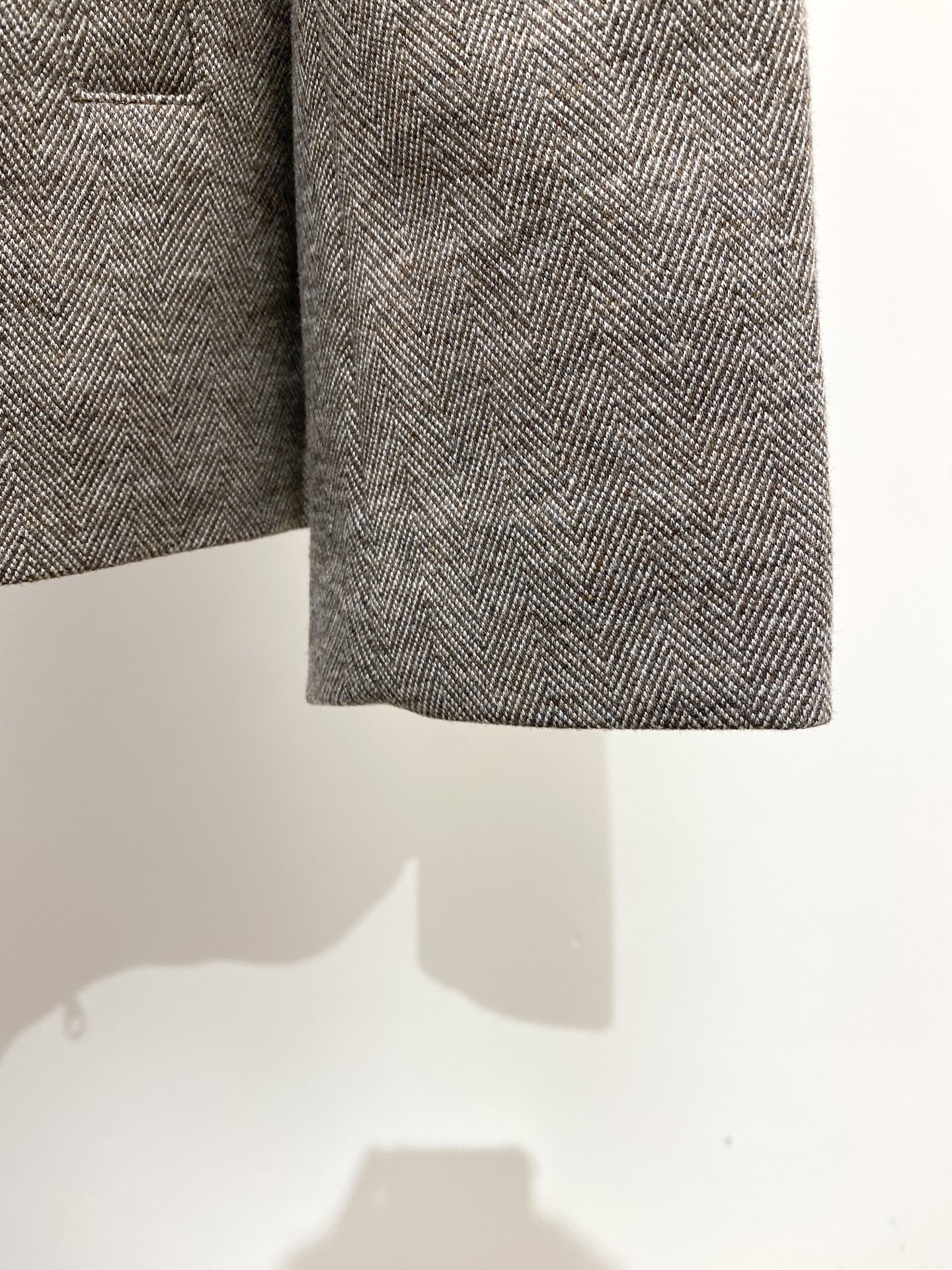 lp🆕、 2025新品夹克外套，时尚帅气，简约百搭款，原版五金辅料logo，定制原版面料，不仅挺括，保持