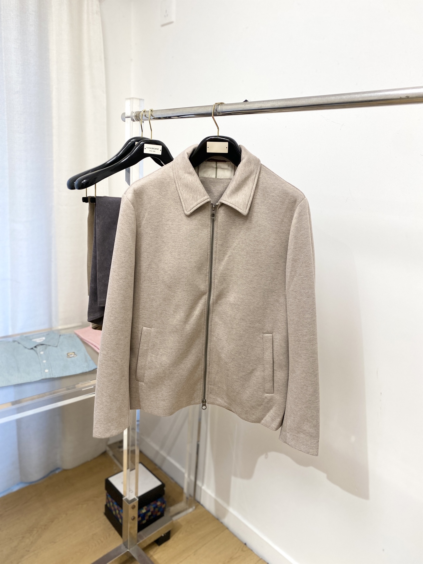 lp🆕、 2025新品夹克外套，时尚帅气，简约百搭款，原版五金辅料logo，定制原版面料，不仅挺括，保持