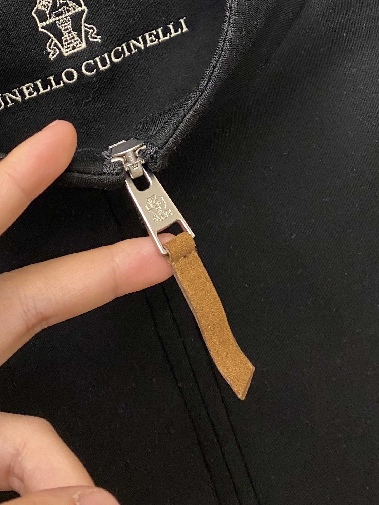 Brunello Cucinelli、2025新品卫衣外套，时尚帅气，简约百搭款，原版五金辅料logo，