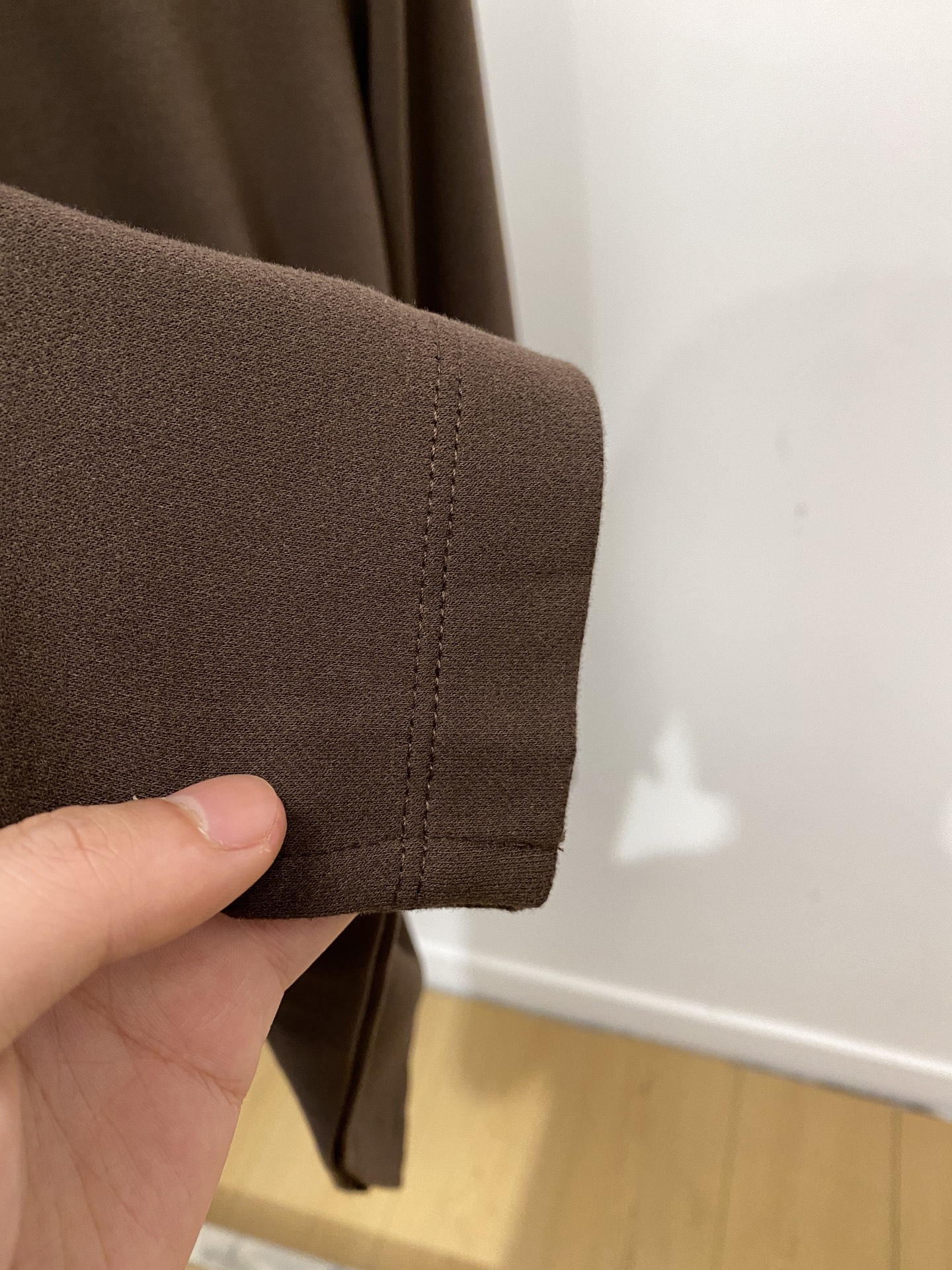 杰尼亚、2025新品长袖卫衣，帅气时尚，简约百搭款。面料棉 不仅挺括，保持潮流的廓形，又穿着舒适，纱织更