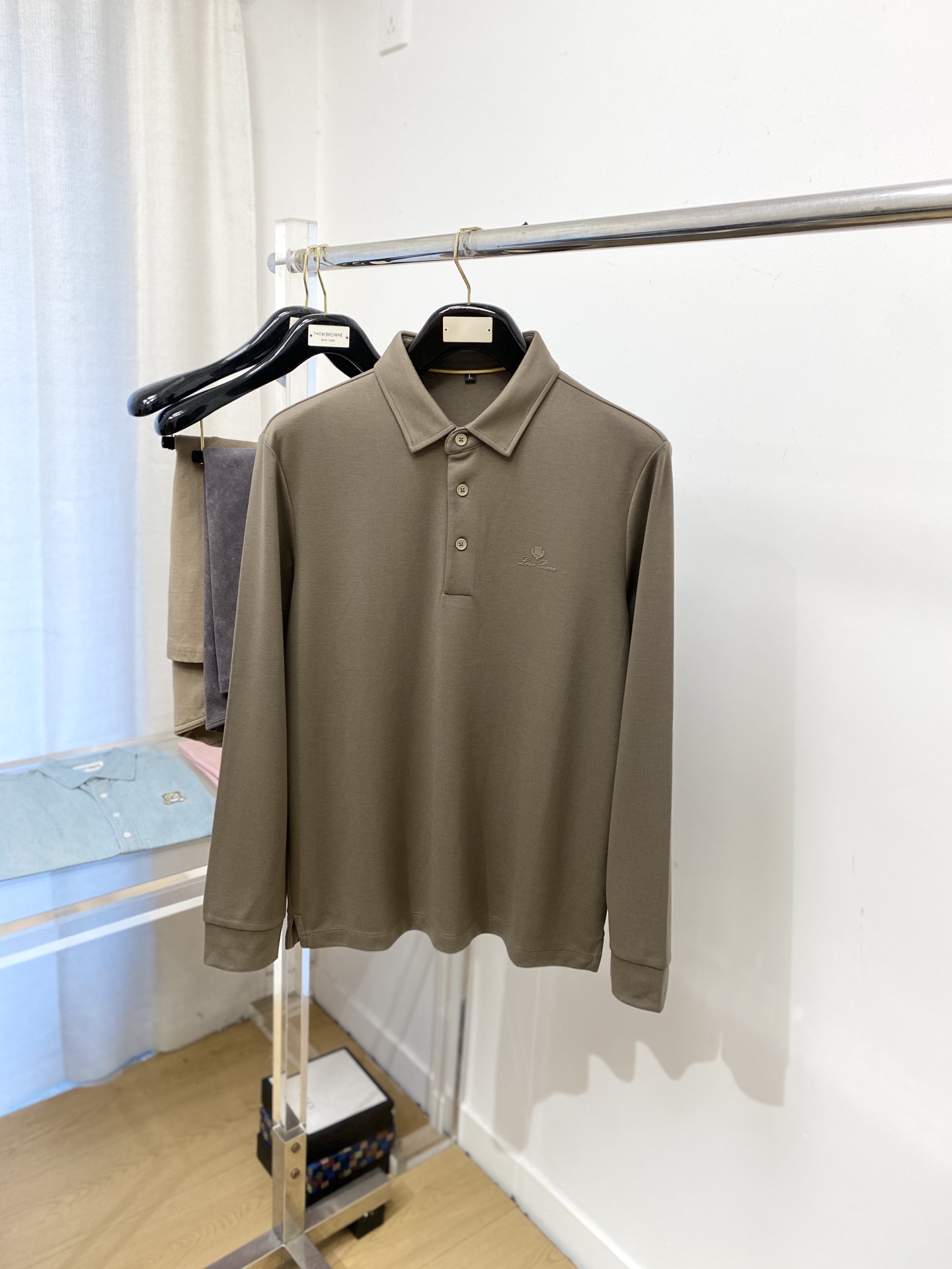 lp🆕、2025新品长袖卫衣，帅气时尚，胸前顶级印胶图案字母logo，简约百搭款。面料棉 不仅挺括，保持