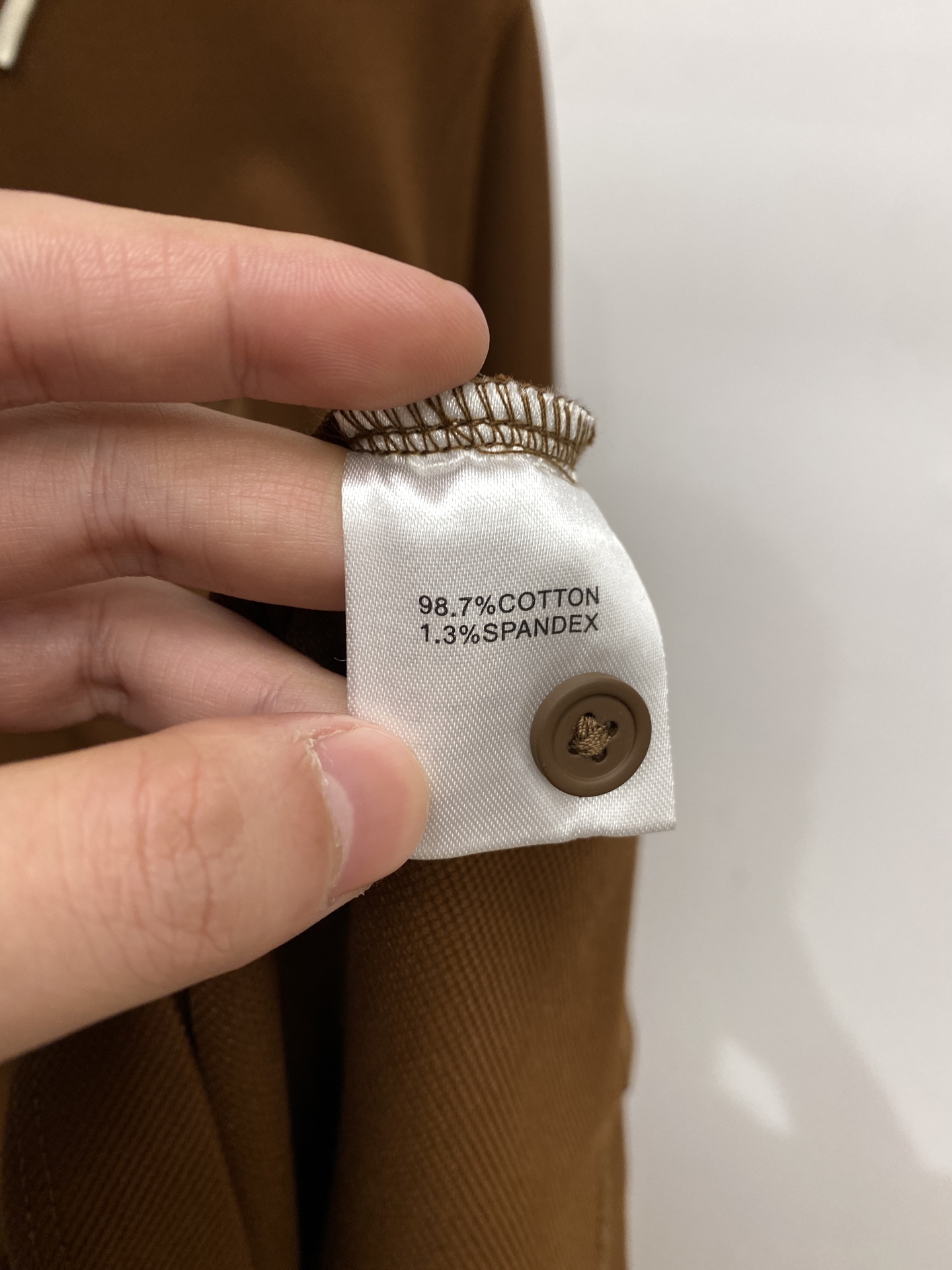 lp🆕、2025新品长袖卫衣，帅气时尚，胸前精致刺绣图案字母logo，简约百搭款。面料棉 不仅挺括，保持