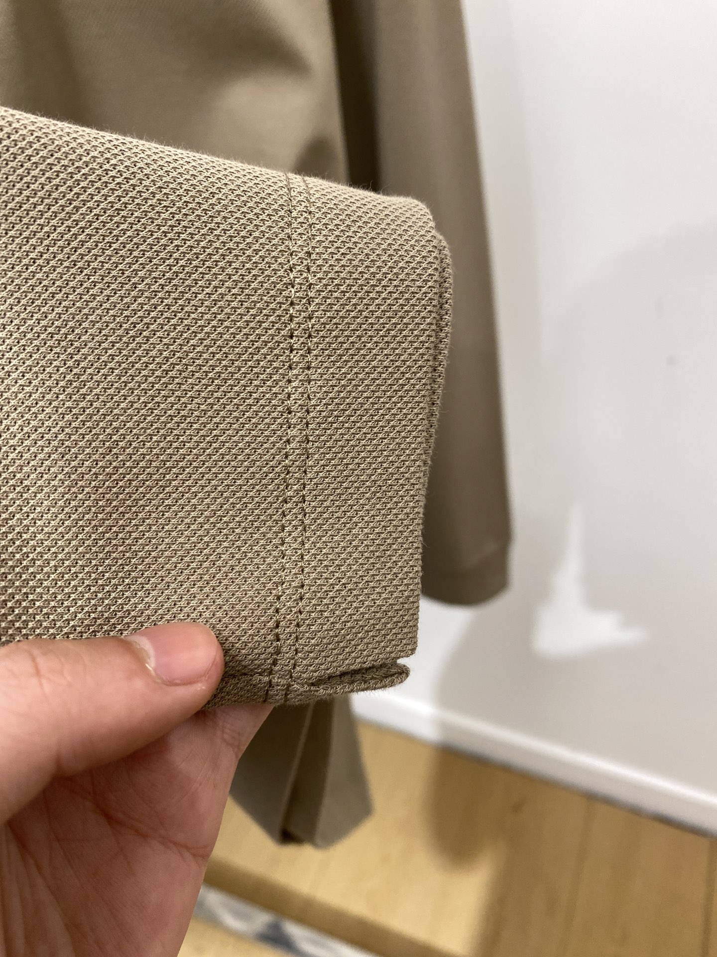 lp🆕、2025新品长袖卫衣，帅气时尚，胸前精致刺绣图案字母logo，简约百搭款。面料棉 不仅挺括，保持