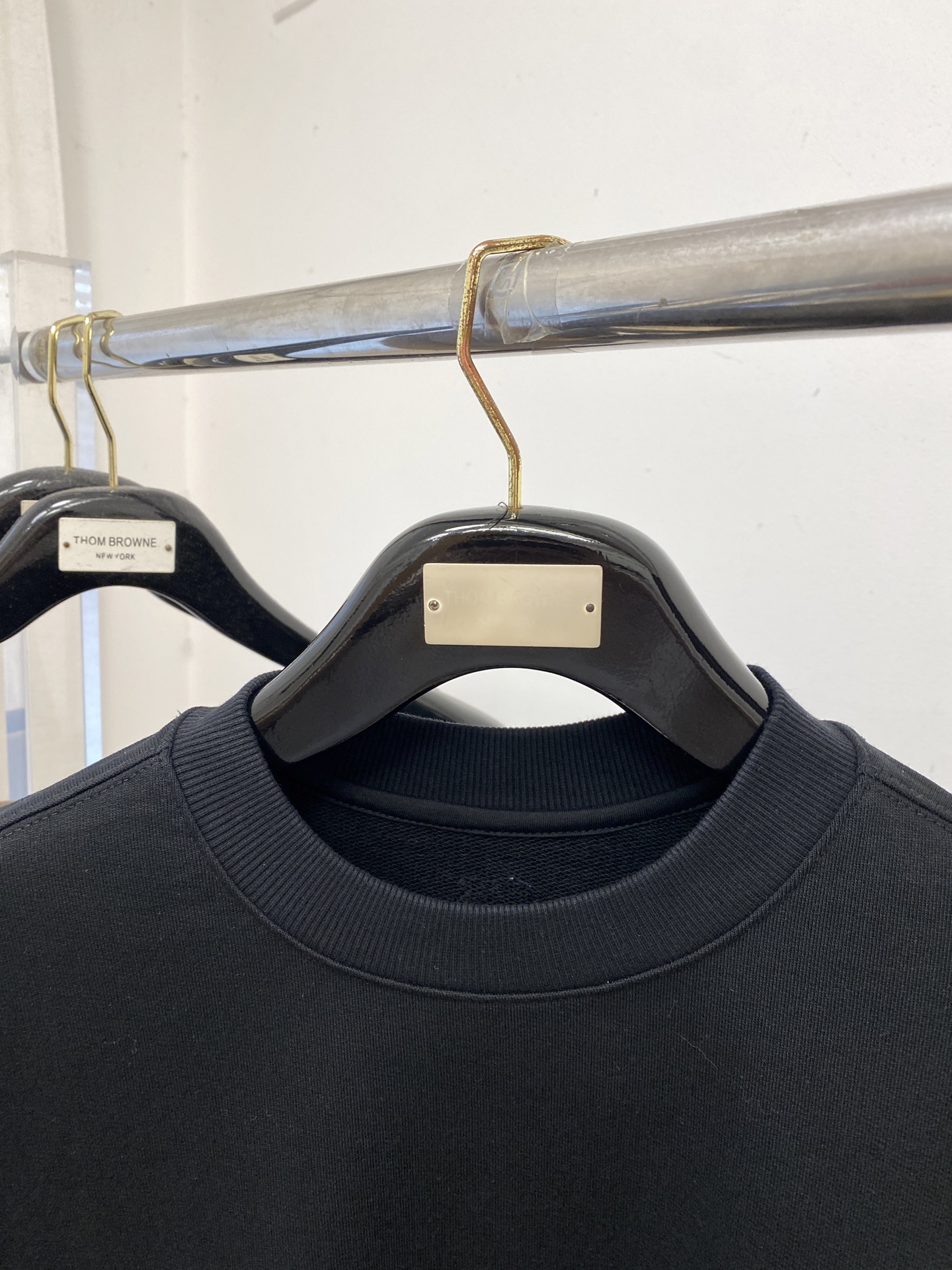 LACOSTE 时尚潮牌、2025新品卫衣，帅气时尚，胸前精致刺绣图案logo，简约百搭款。面料棉 不仅