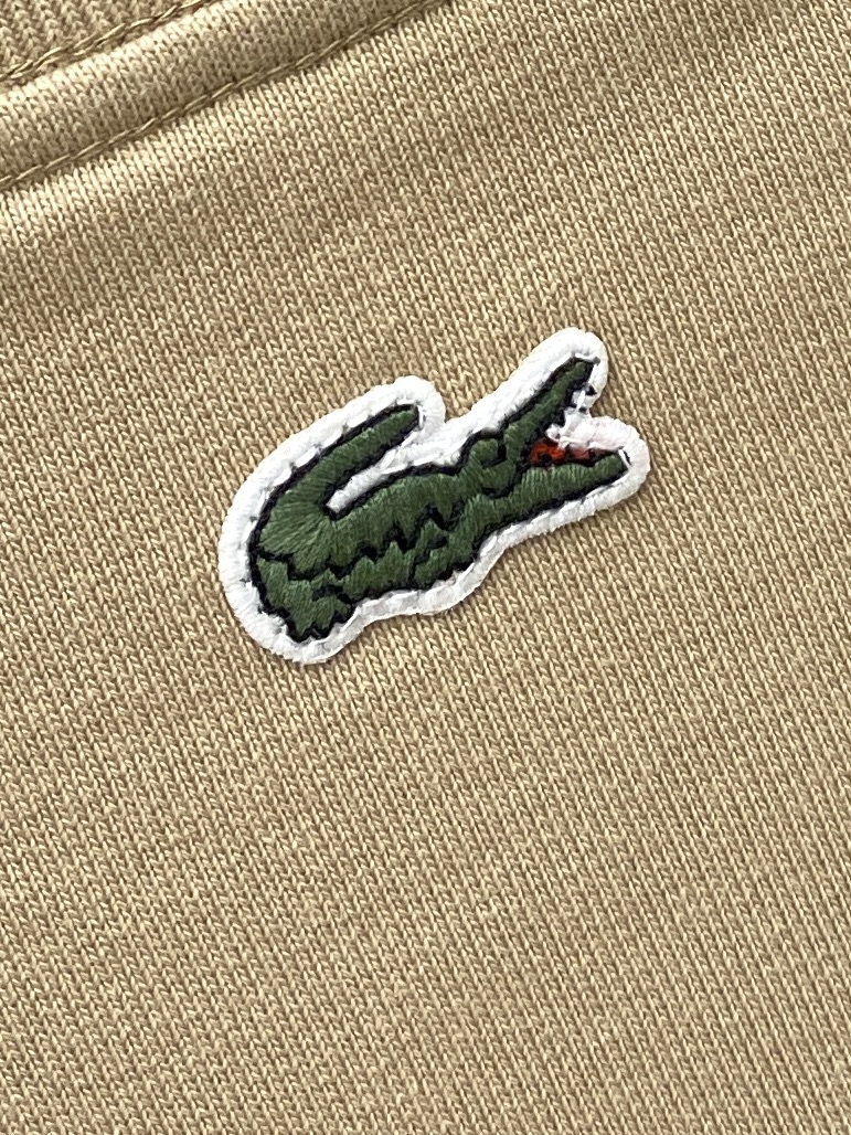 LACOSTE 时尚潮牌、2025新品卫衣，帅气时尚，胸前精致刺绣图案logo，简约百搭款。面料棉 不仅