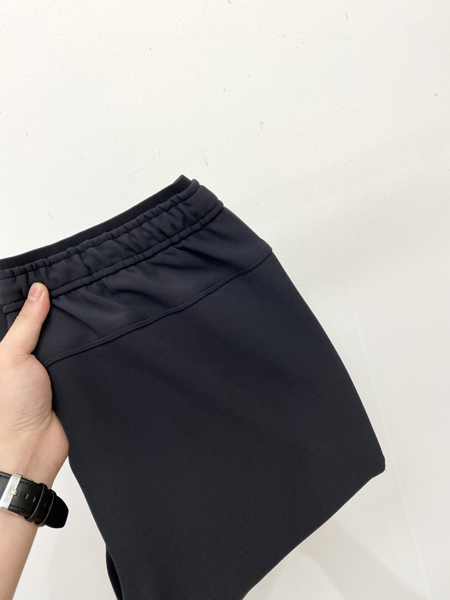 NO:654040,Ermenegildo Zegna, the 2025 popular casual pants, high elasticity, slimming, simple and versatile, popular style, fine workmanship, every stitch can be seen attentiveness, favorite of many celebrities and Internet celebrities, elongating body proportions!  Slightly elastic ^_^Comfortable fabric Details Body size M-3XL,,zegna,alexander wang19860909杰尼亚、2025爆款休闲裤 高弹显瘦必爆简约百搭爆款,做工精细,每一针都看得到用心,超多明星网红最爱 拉长身材比例哦！微弹 ^_^舒适面料 细节体码数M-3XL,,zegna,alexander wang,Men's clothing