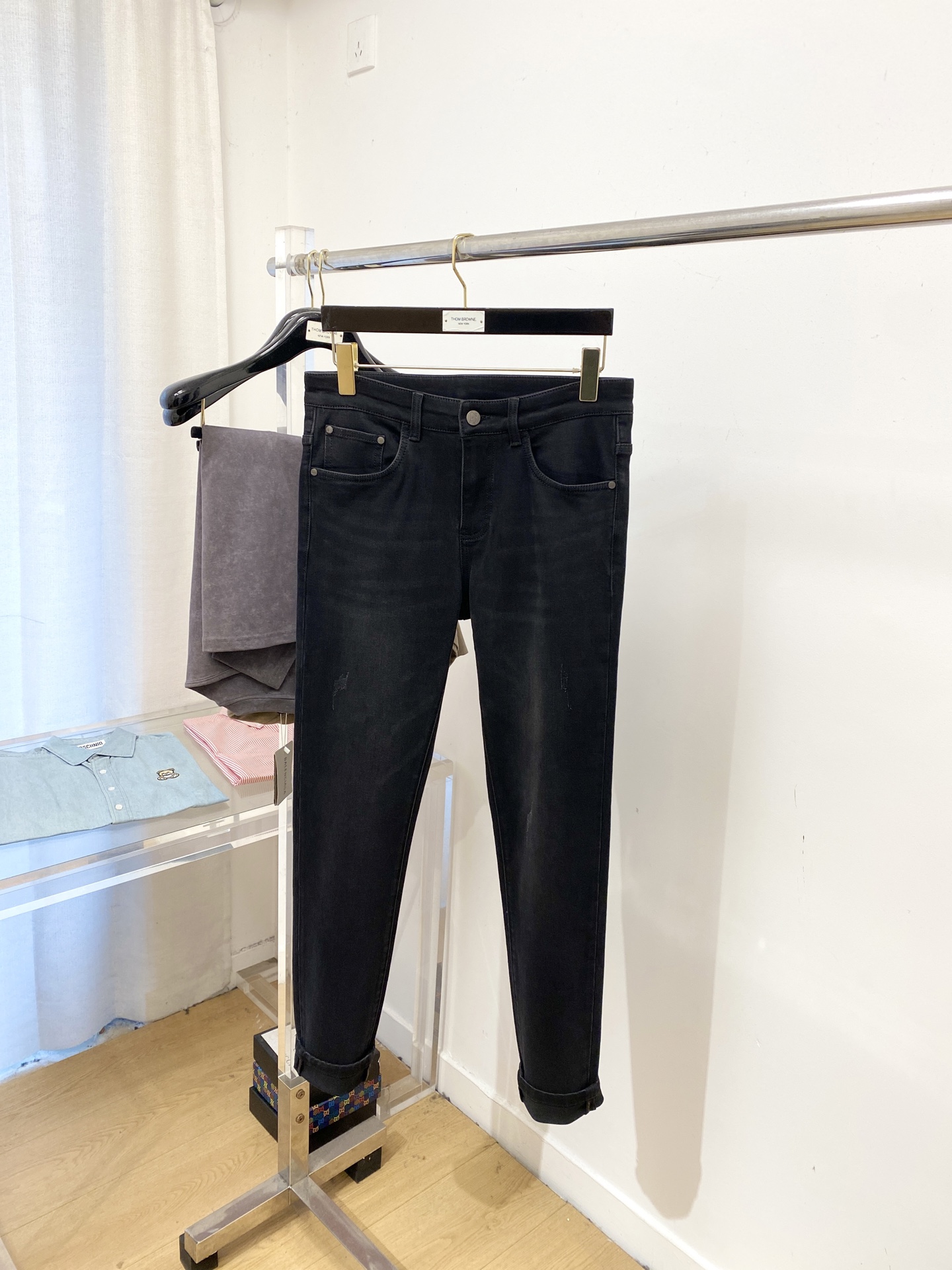 支持年后退换！ 杰尼亚、 2025最新品，专柜同步有售，原单狠货，水洗休闲牛仔裤，进口原版水洗弹力面料，