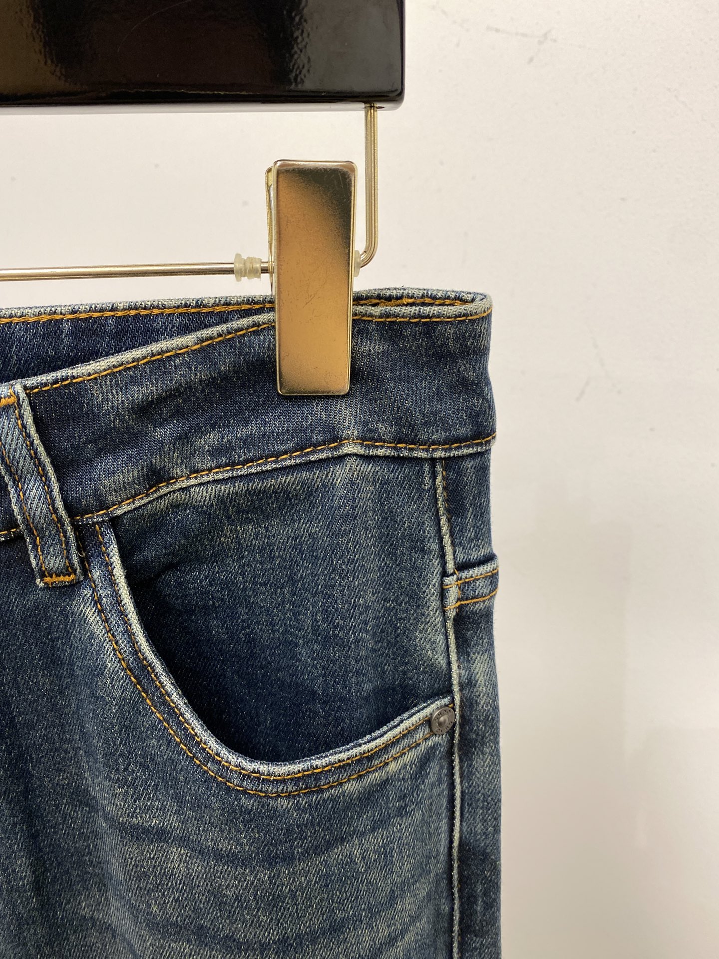 支持年后退换！ 古奇、 2025最新品，专柜同步有售，原单狠货，水洗休闲牛仔裤，进口原版水洗弹力面料，舒