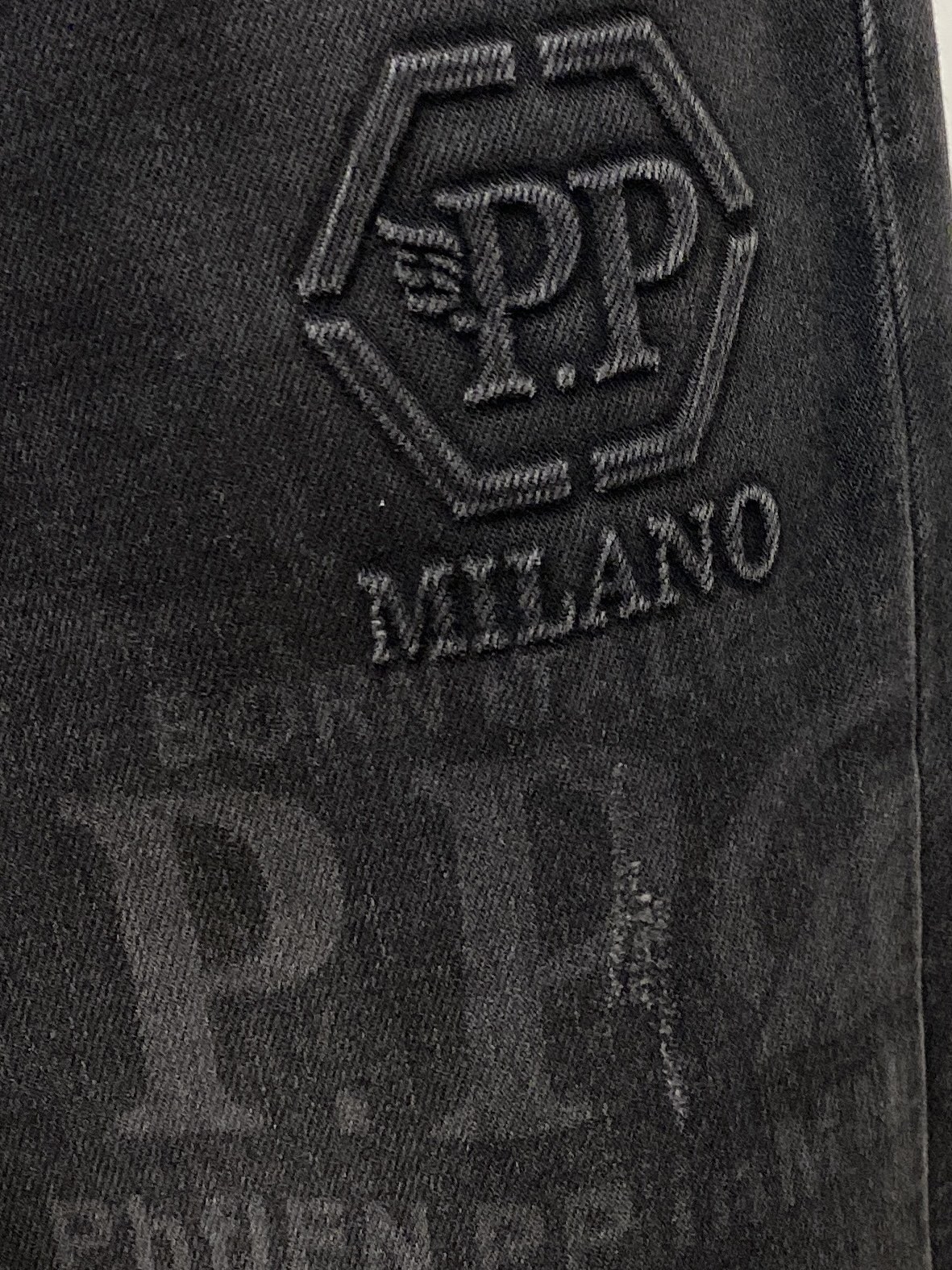 支持年后退换！ PP、 2025最新品，专柜同步有售，原单狠货，水洗休闲牛仔裤，进口原版水洗弹力面料，舒