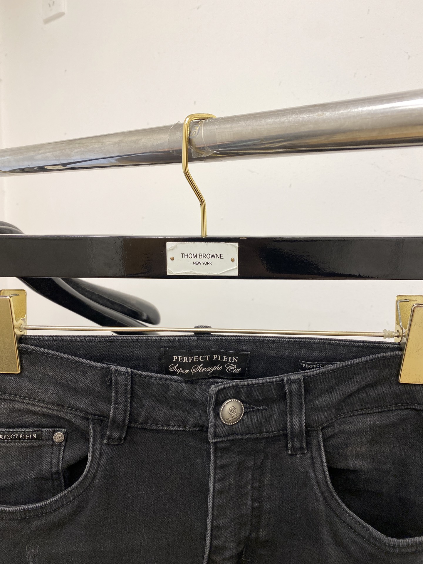 支持年后退换！ PP、 2025最新品，专柜同步有售，原单狠货，水洗休闲牛仔裤，进口原版水洗弹力面料，舒