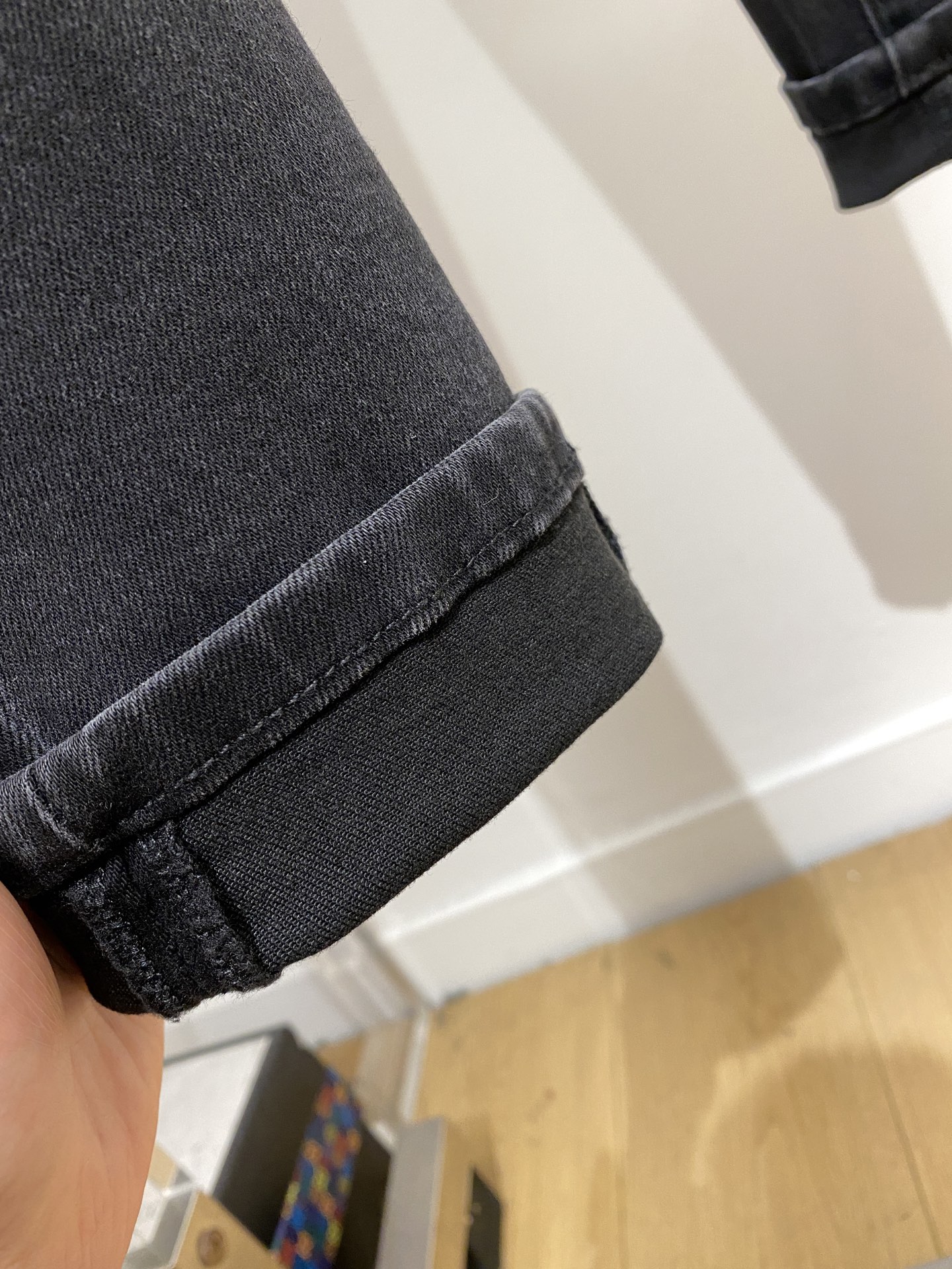 支持年后退换！ PP、 2025最新品，专柜同步有售，原单狠货，水洗休闲牛仔裤，进口原版水洗弹力面料，舒