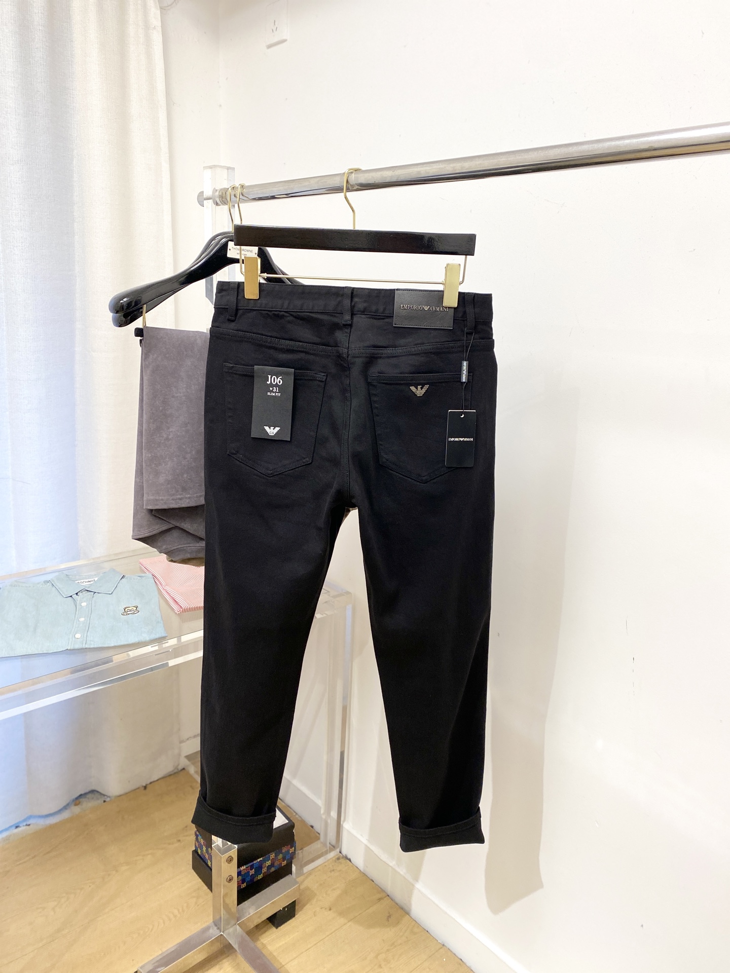 阿玛尼、 2025最新品，专柜同步有售，原单狠货，水洗休闲牛仔裤，进口原版水洗弹力面料，舒适有弹性，原版