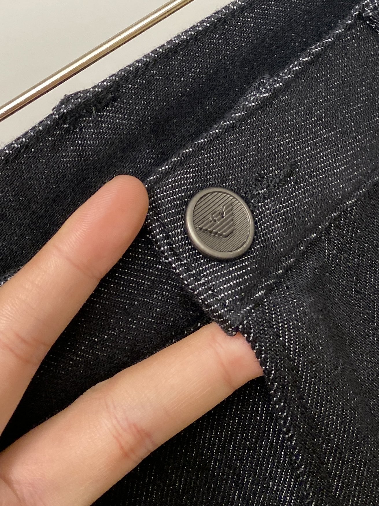 阿玛尼、 2025最新品，专柜同步有售，原单狠货，水洗休闲牛仔裤，进口原版水洗弹力面料，舒适有弹性，原版