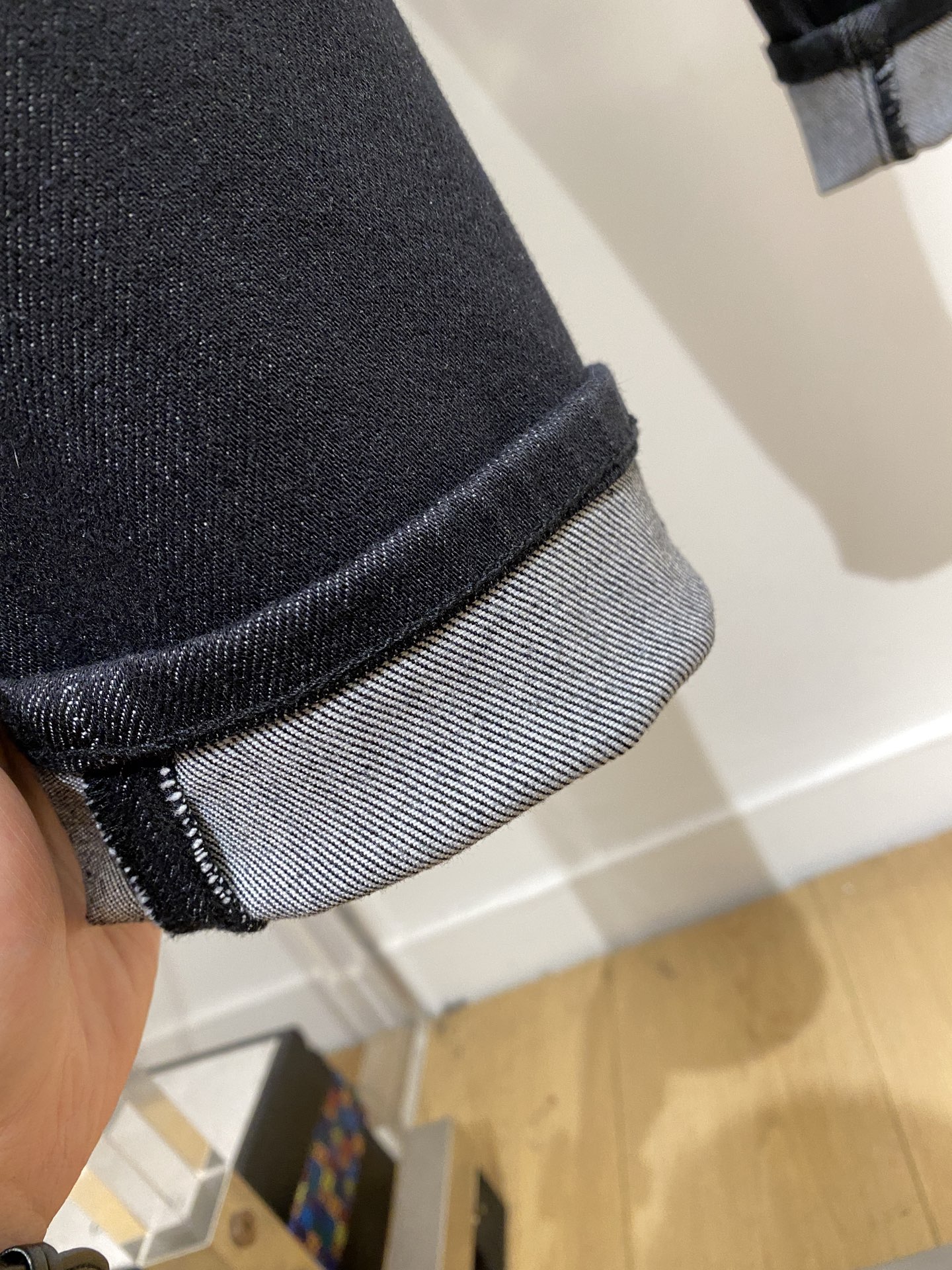 阿玛尼、 2025最新品，专柜同步有售，原单狠货，水洗休闲牛仔裤，进口原版水洗弹力面料，舒适有弹性，原版