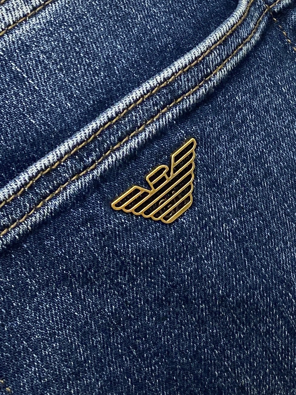 阿玛尼、 2025最新品，专柜同步有售，原单狠货，水洗休闲牛仔裤，进口原版水洗弹力面料，舒适有弹性，原版